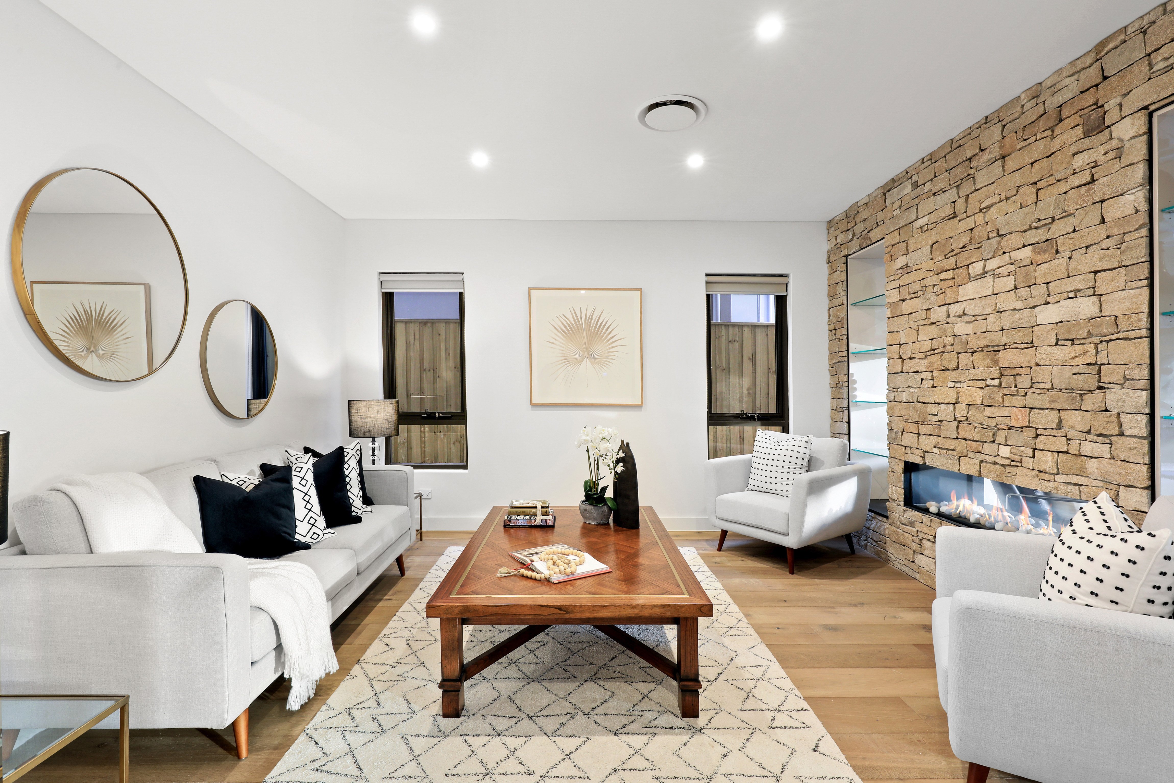 24 Raeburn Avenue, Castlecrag, NSW, 2068, Castlecrag - Thumbnail 3