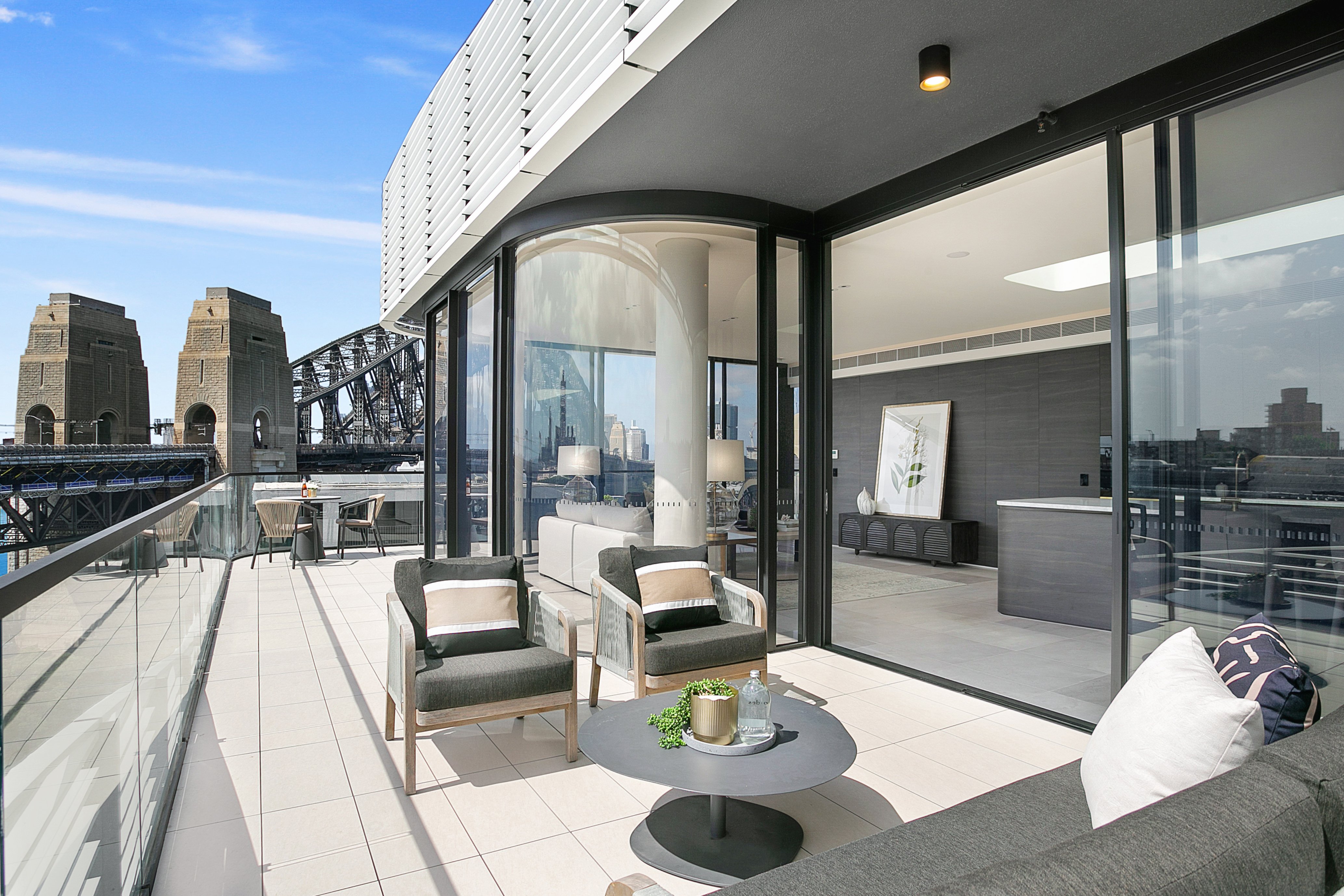 903/30 Alfred Street, Milsons Point, NSW, 2061, Milsons Point - Thumbnail 2