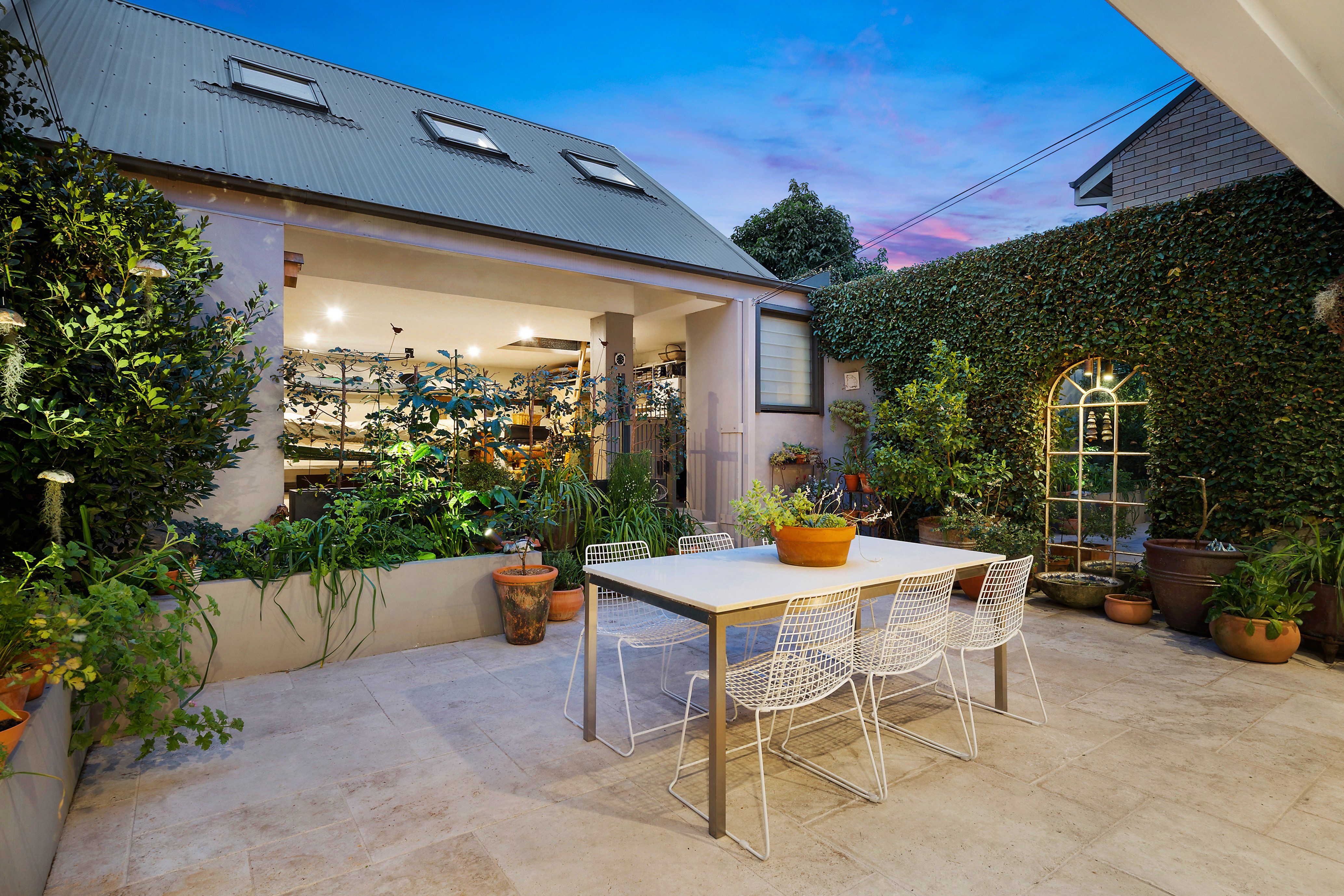 2 Whaling Road, North Sydney, NSW, 2060, North Sydney - Thumbnail 2