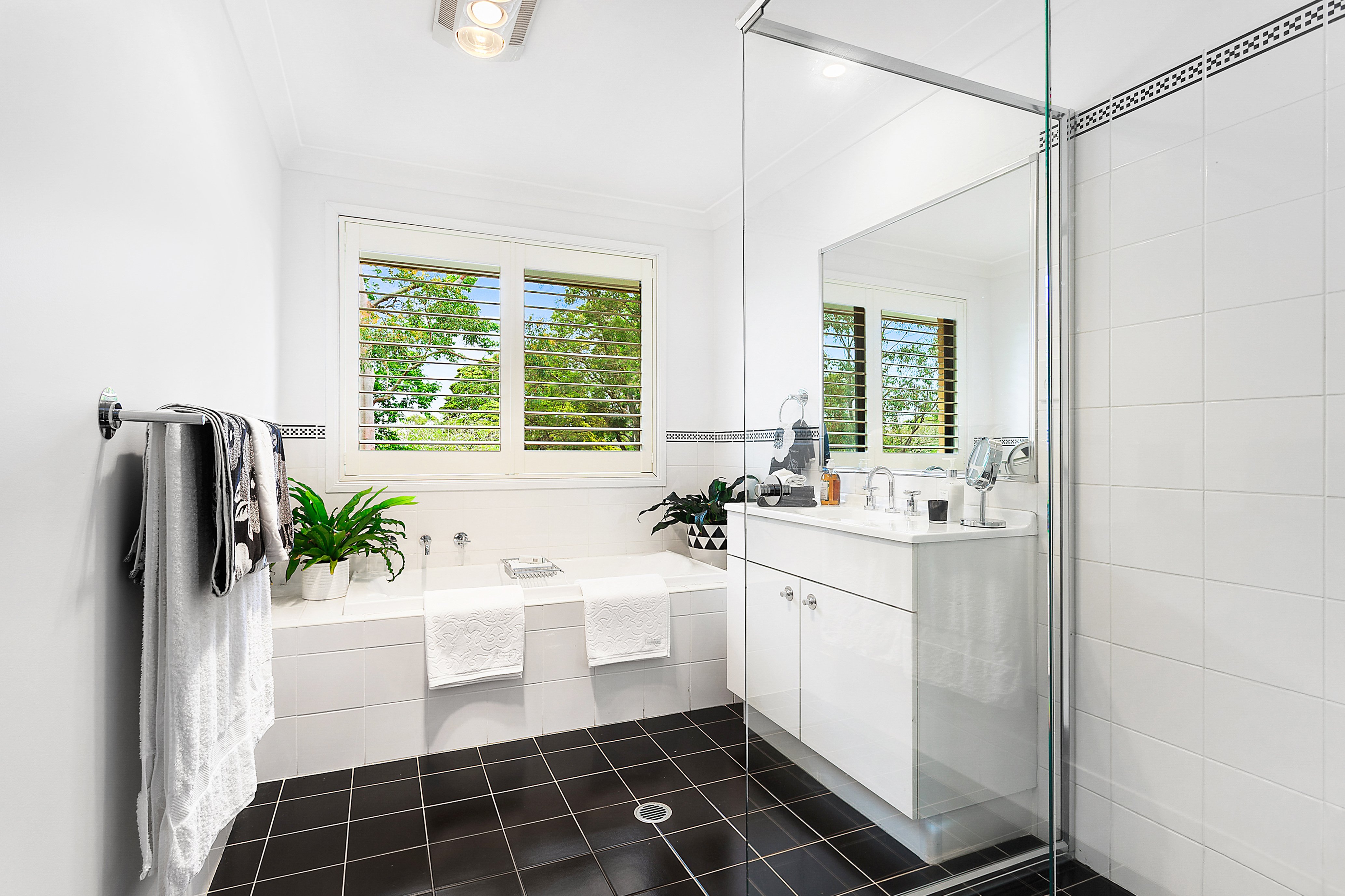 1 Highlands Avenue, Wahroonga, NSW, 2076, Wahroonga - Thumbnail 7