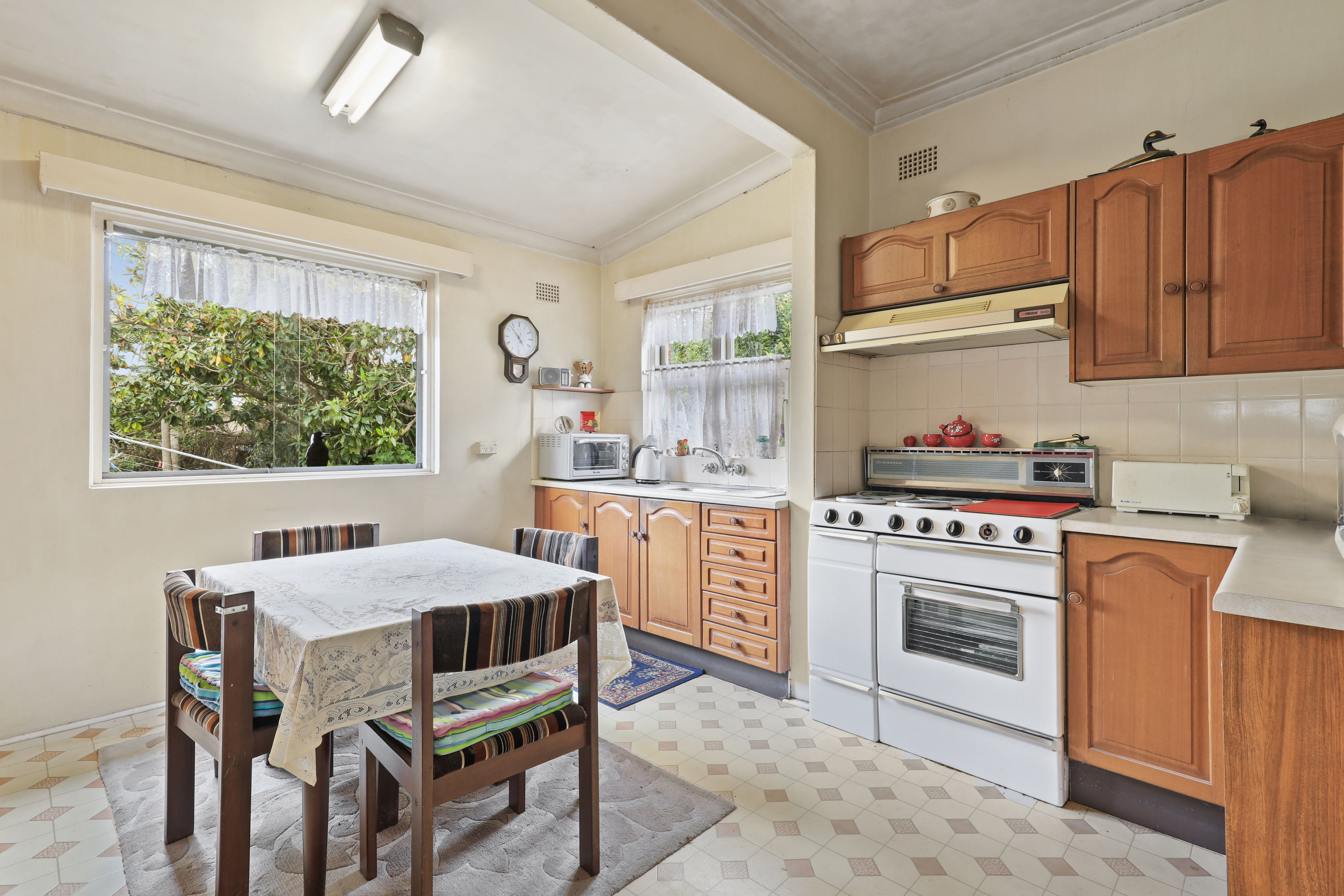 5 Summerville Crescent, Willoughby, NSW, 2068, North Willoughby - Thumbnail 5