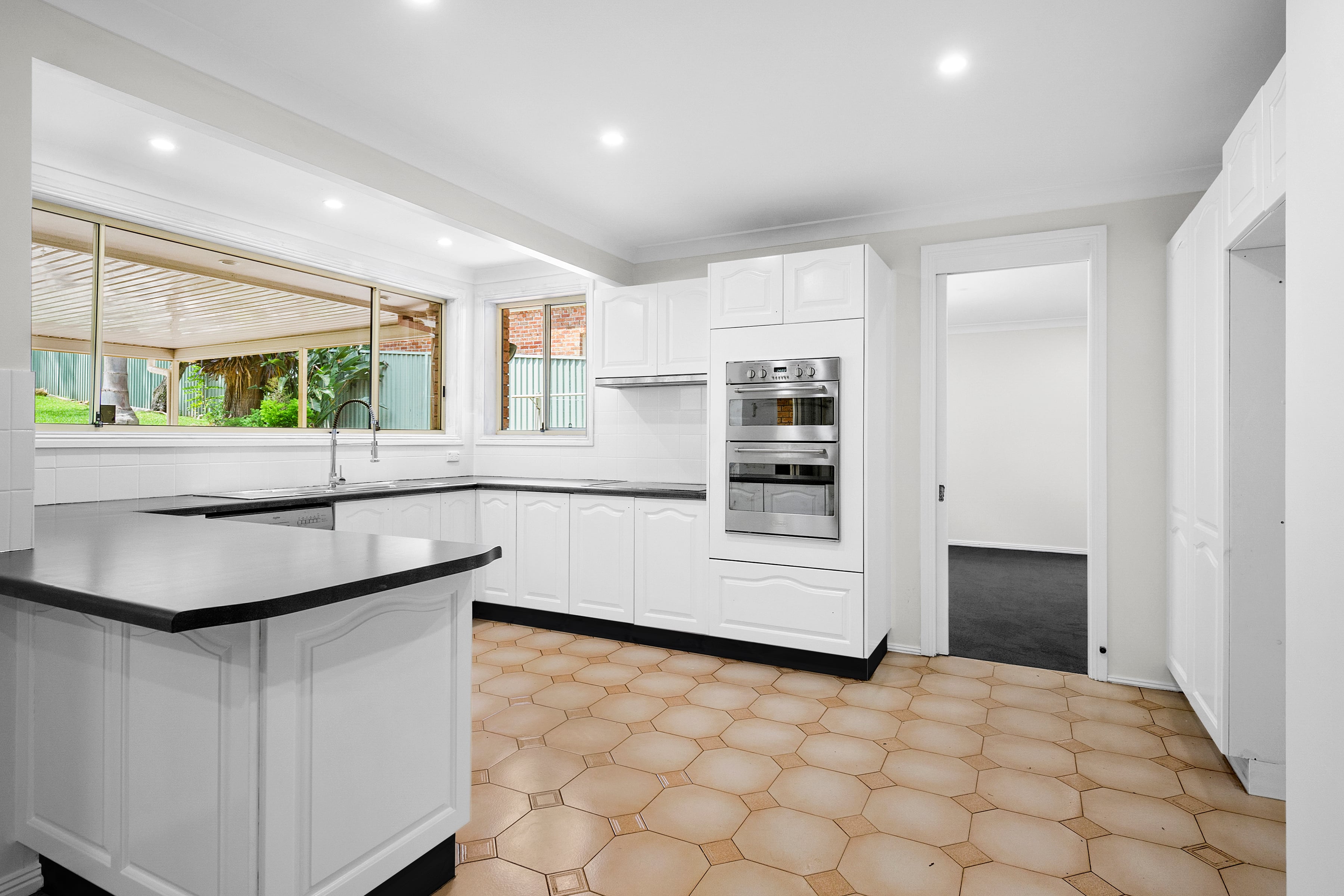 38 Coonara Avenue, West Pennant Hills, NSW, 2125, West Pennant Hills - Thumbnail 3