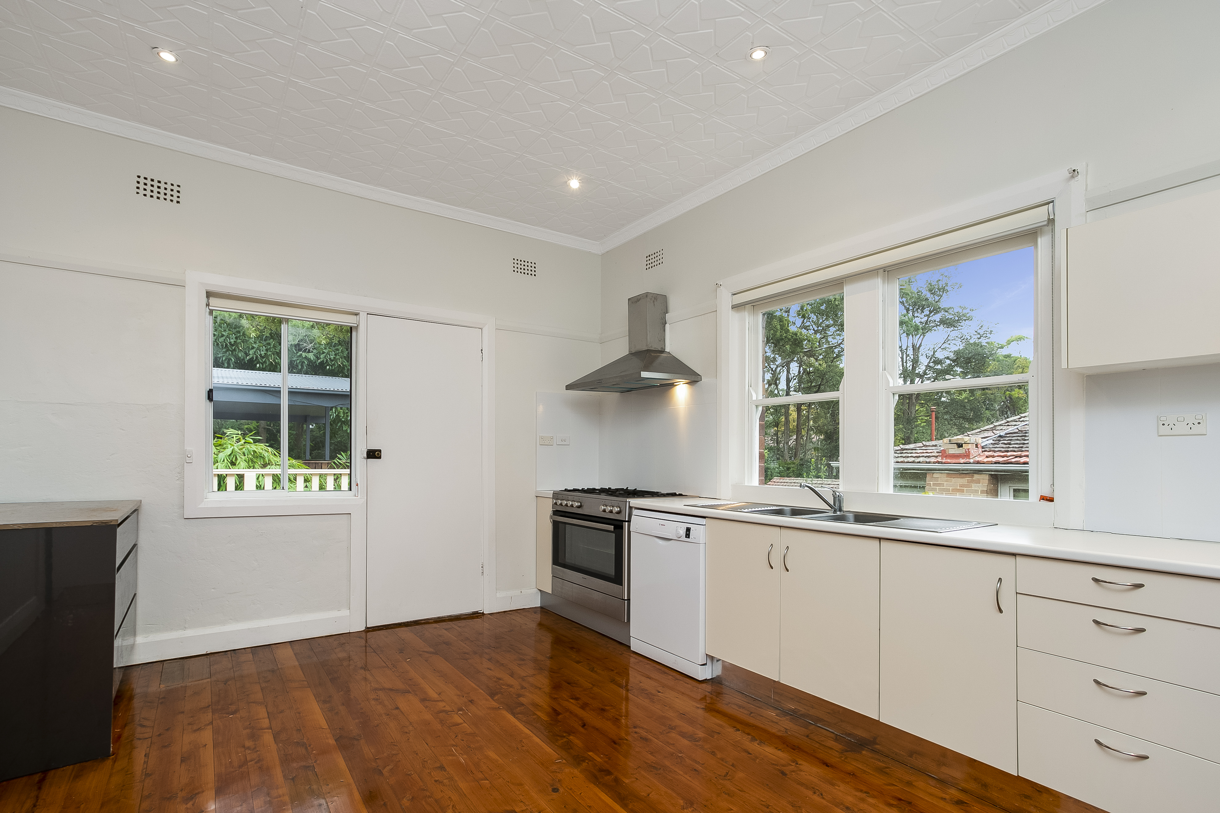 46 Woodlands Road, East Lindfield, NSW, 2070, East Lindfield - Thumbnail 3