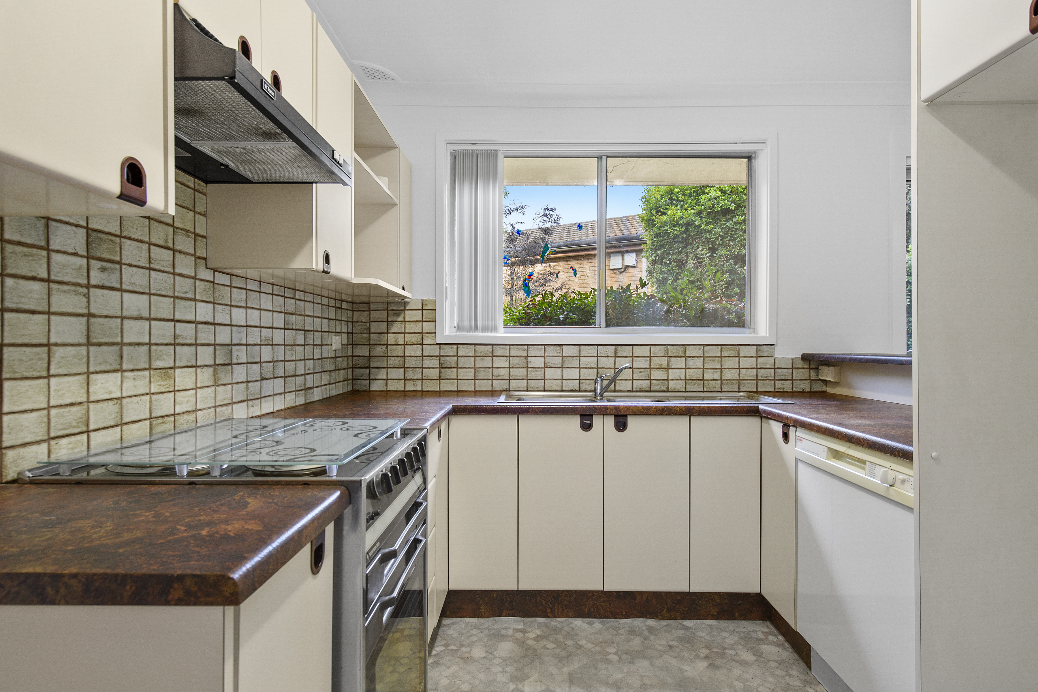 2 Henley Close, Hornsby Heights, NSW, 2077, Hornsby - Thumbnail 4