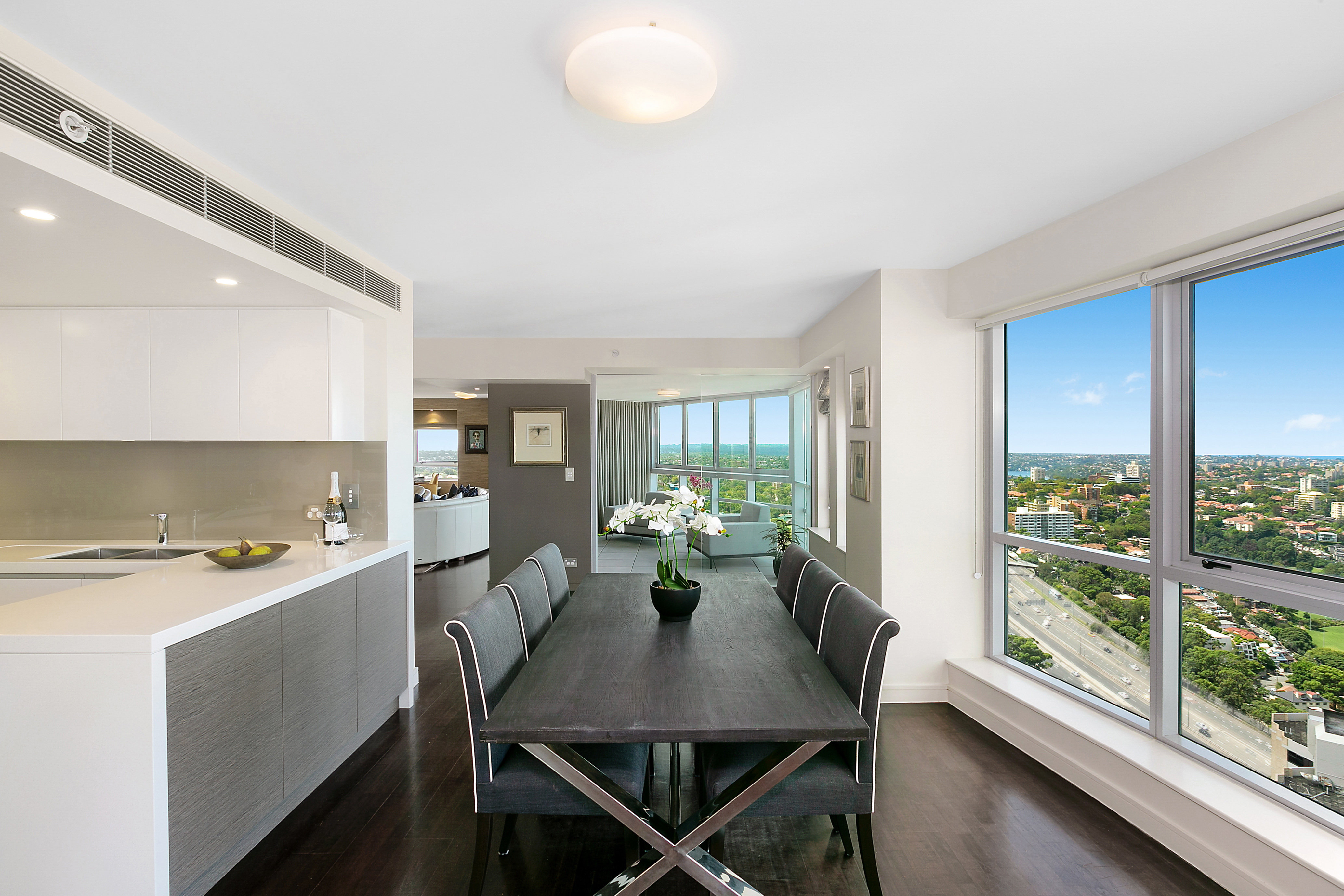 3403/79 Berry Street, North Sydney, NSW, 2060, North Sydney - Thumbnail 4