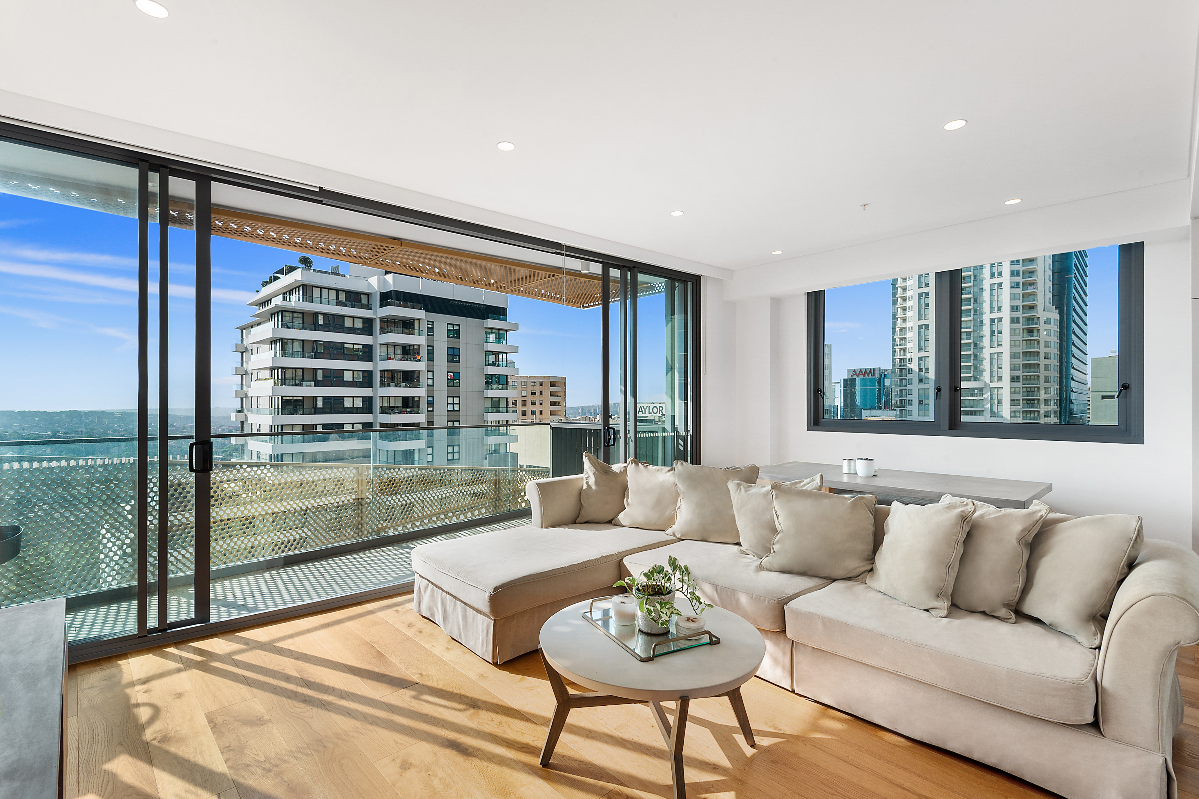 1206/221 Miller Street, North Sydney, NSW, 2060, North Sydney - Thumbnail 2