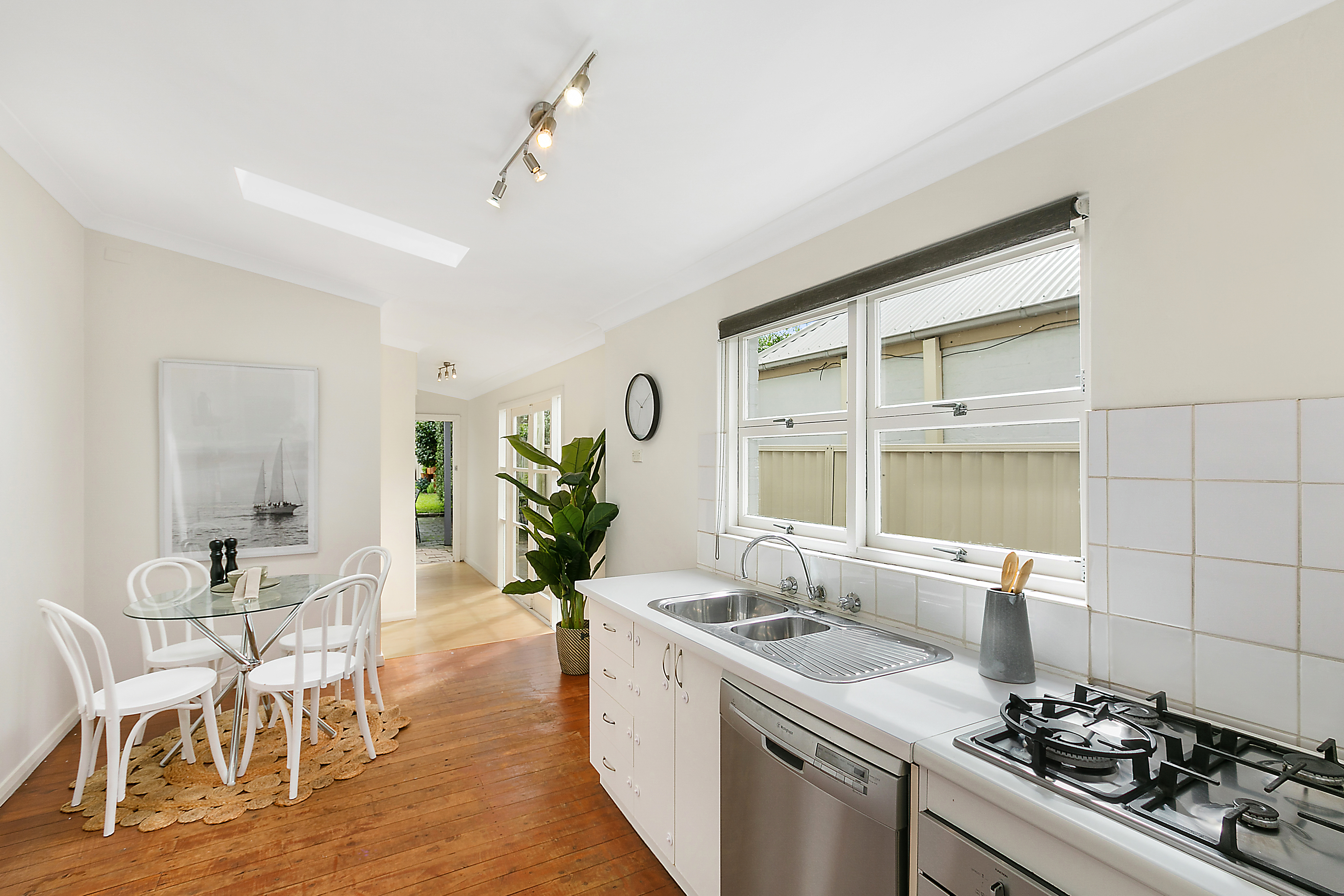 36 Myrtle Street, North Sydney, NSW, 2060, North Sydney - Thumbnail 3