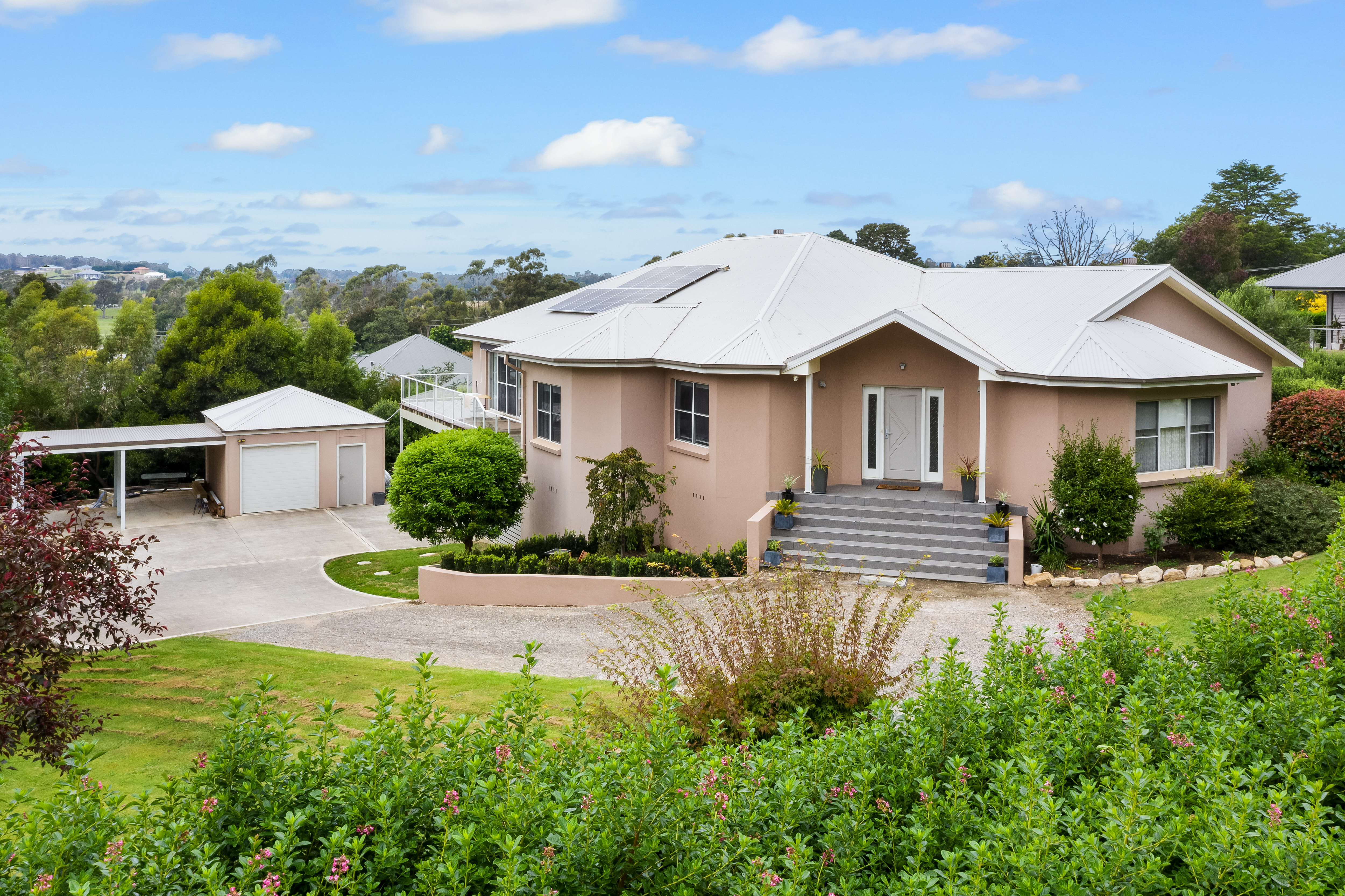 8 Young Road, Moss Vale, NSW, 2577