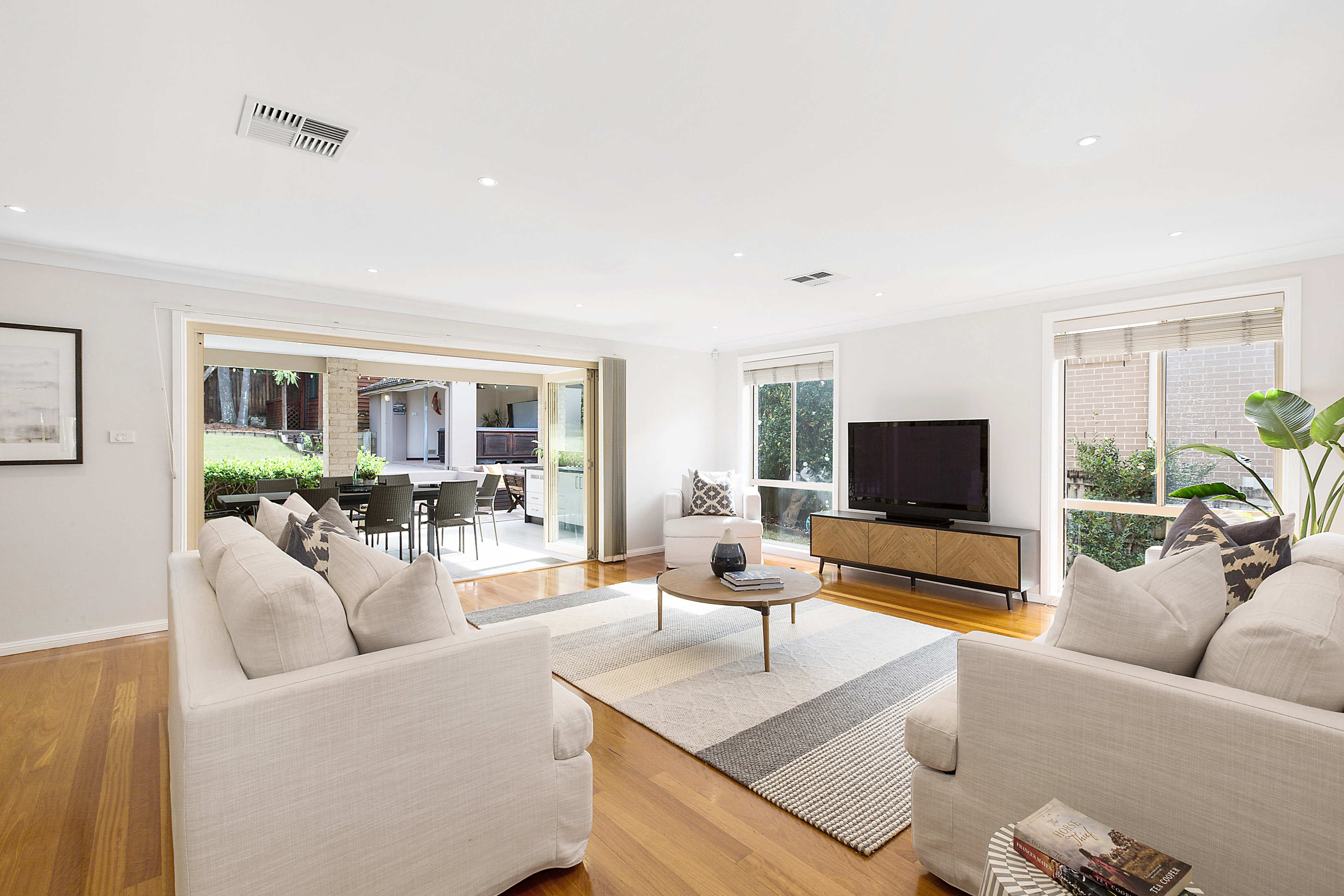 74 Bobbin Head Road, Turramurra, NSW, 2074, Turramurra - Thumbnail 2