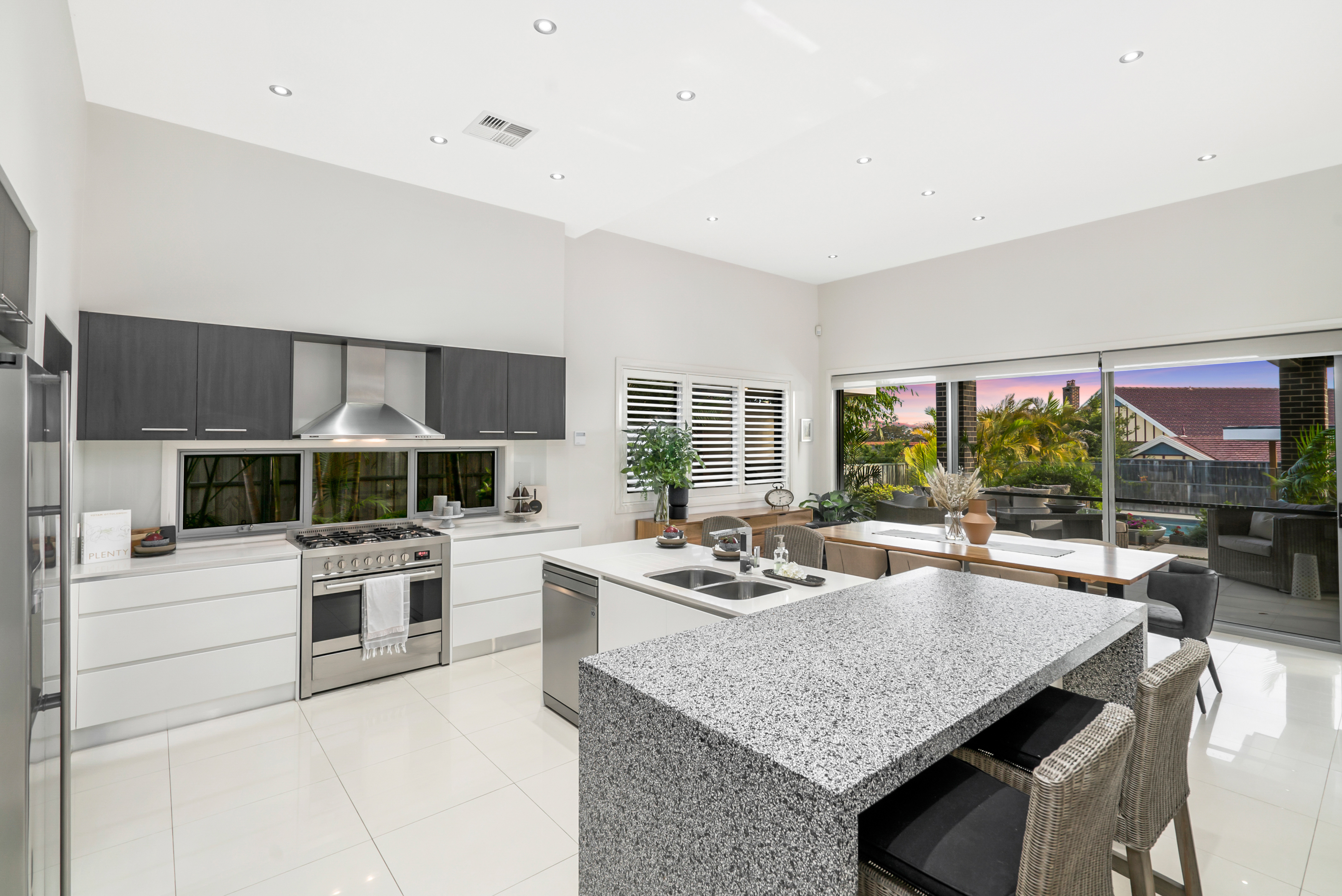 8A Bolwarra Crescent, Castle Hill, NSW, 2154, Castle Hill - Thumbnail 2