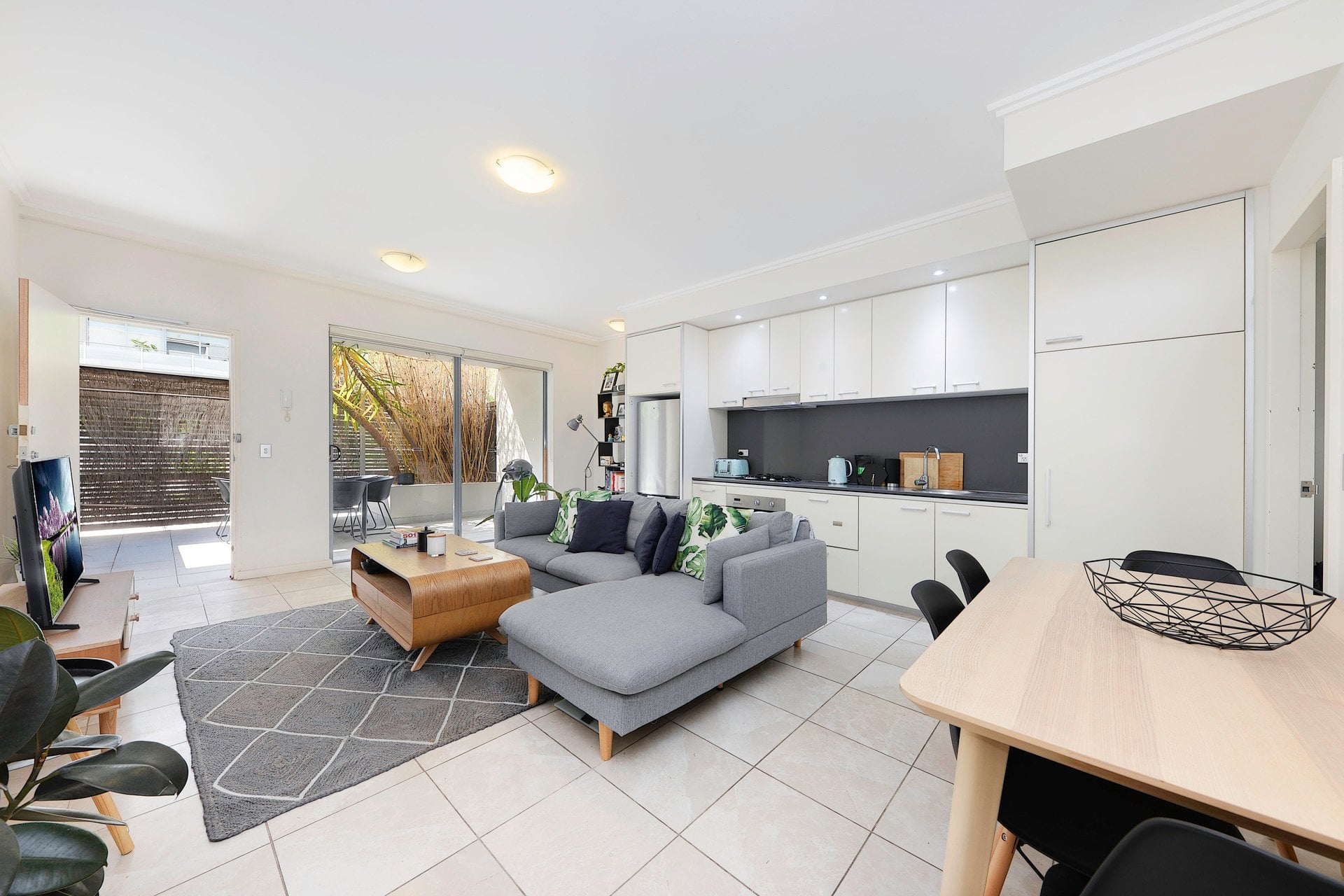 4/249-259 Chalmers Street, Redfern, NSW, 2016, Redfern - Thumbnail 2