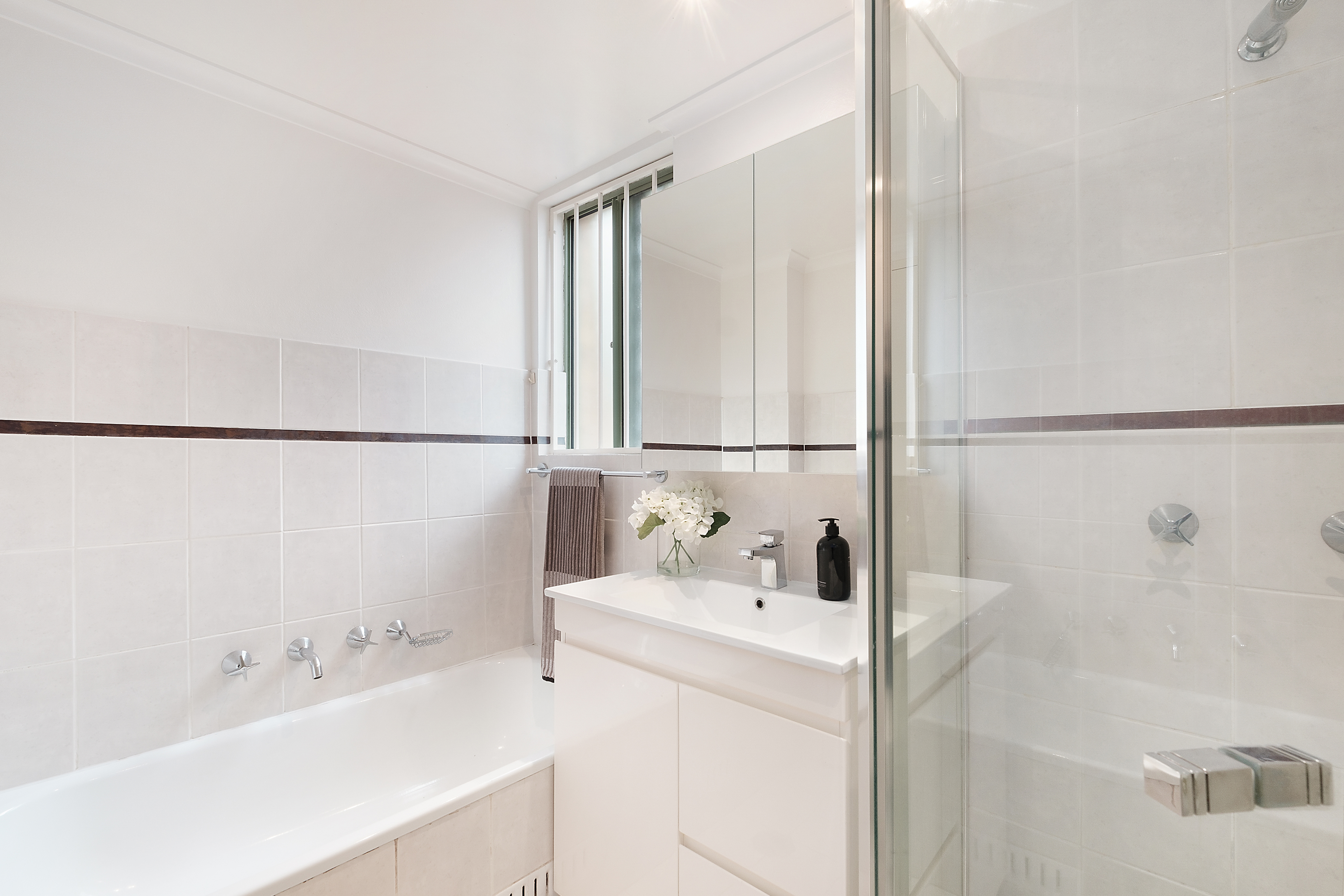 1/1-5 Penkivil Street, Willoughby, NSW, 2068, Willoughby - Thumbnail 8