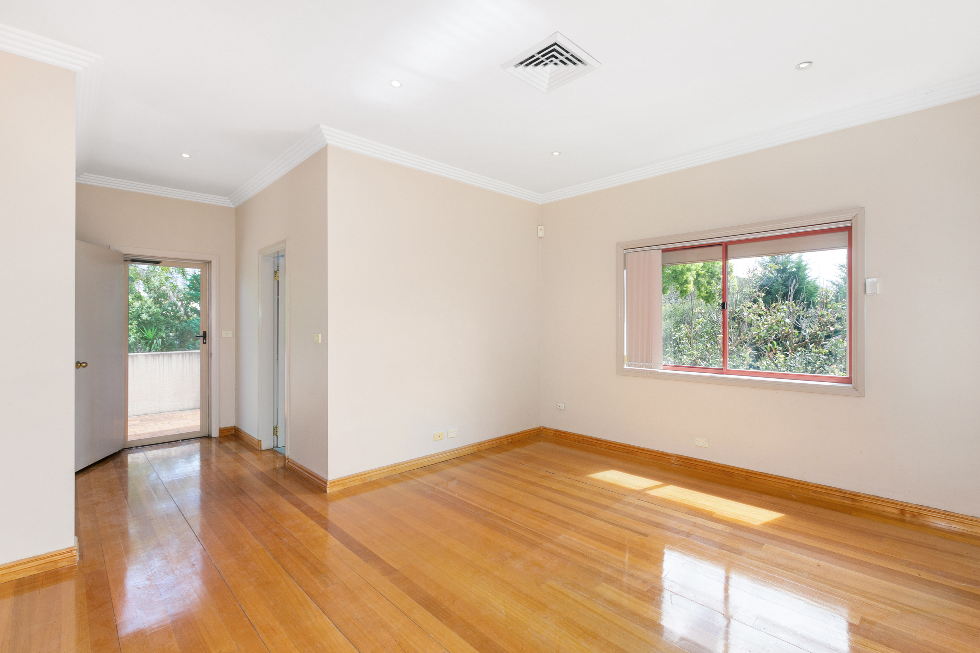 12 Chatswood Avenue, Chatswood, NSW, 2067, Chatswood - Thumbnail 7