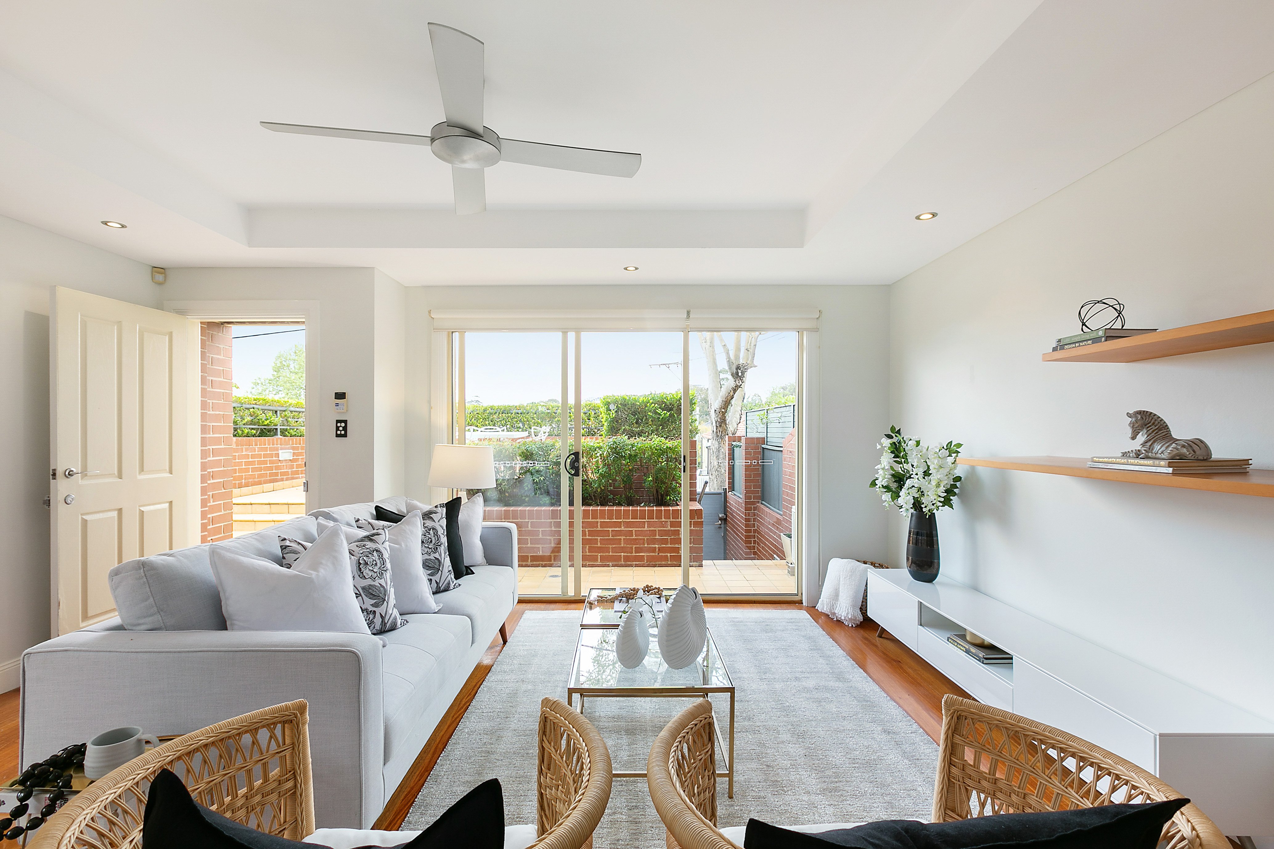 2/10 Eaton Street, Neutral Bay, NSW, 2089, Neutral Bay - Thumbnail 6
