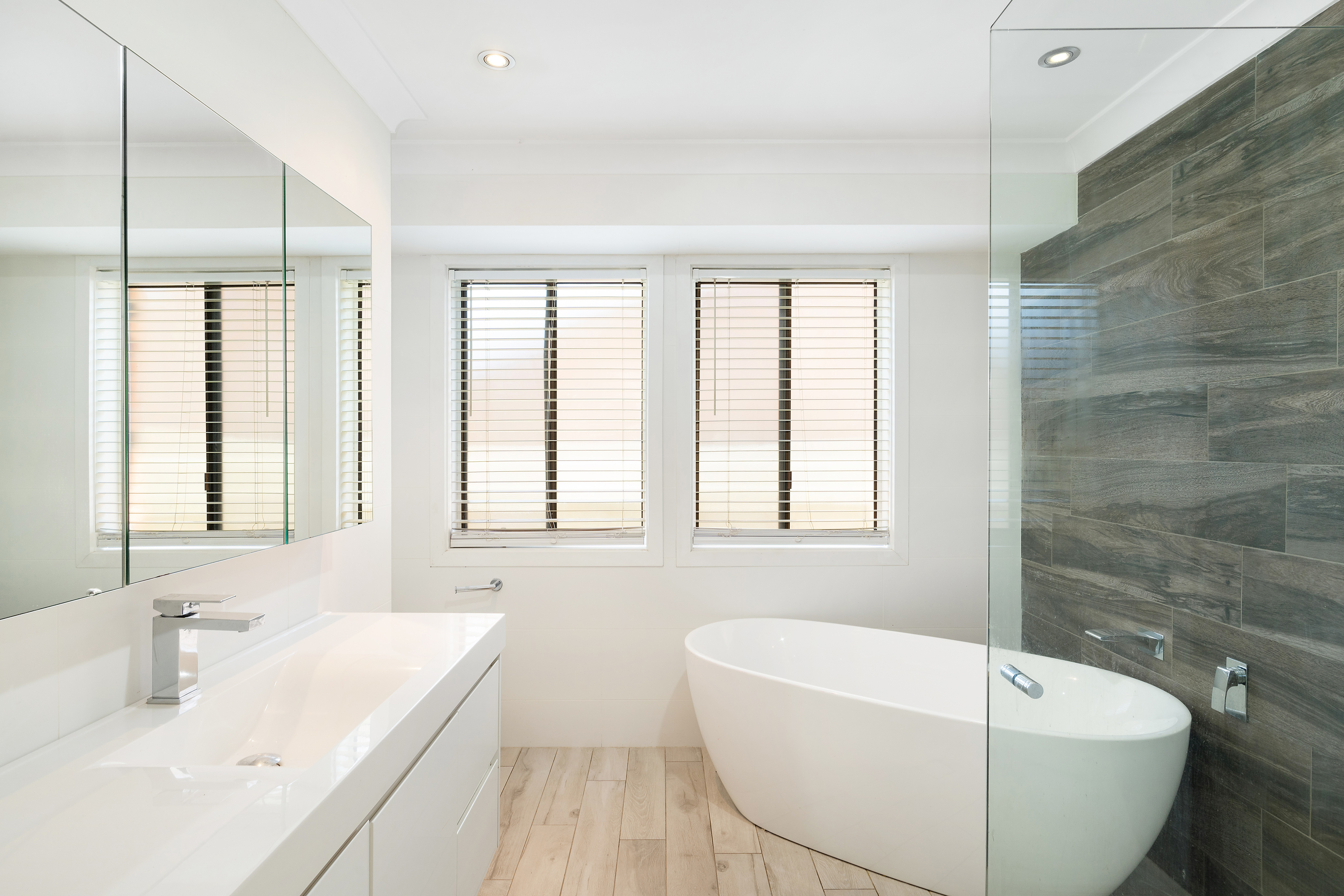 6 Kuburra Road, Erina, NSW, 2250, Erina - Thumbnail 5