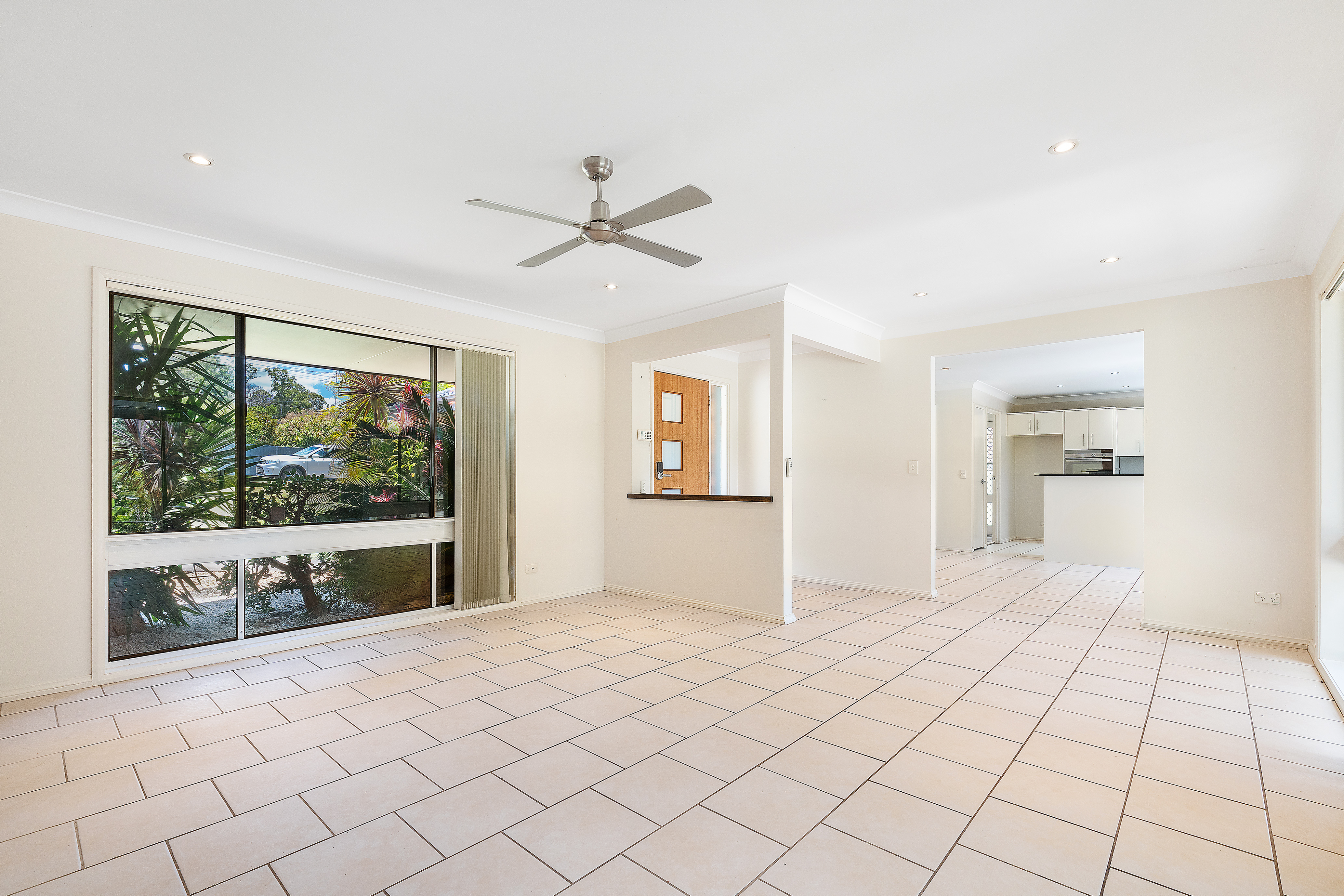 6 Kuburra Road, Erina, NSW, 2250, Erina - Thumbnail 4
