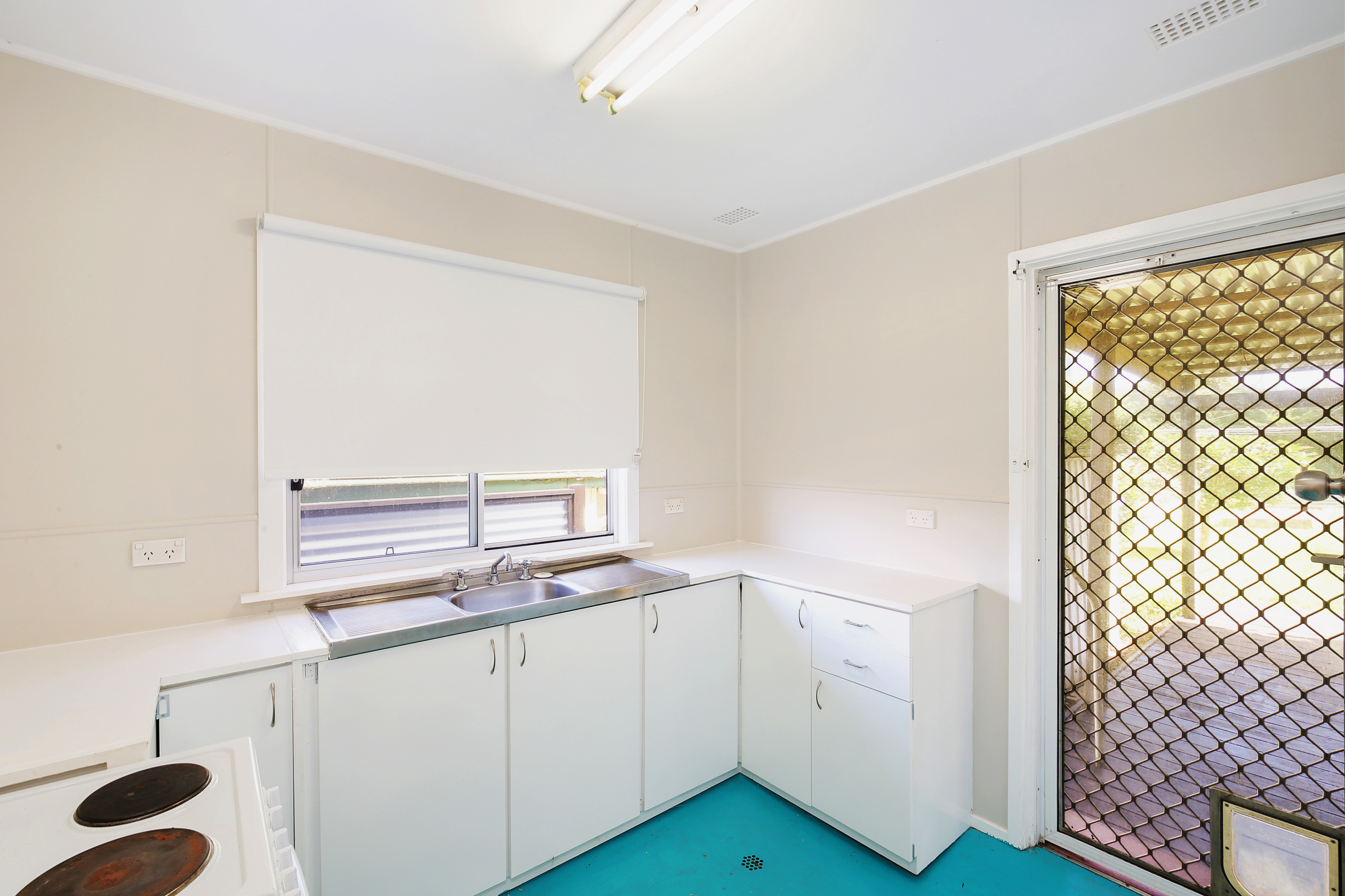 3 Barralong Road, Erina, NSW, 2250, Erina - Thumbnail 4