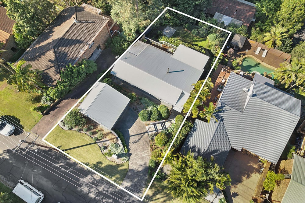 8 Cheswick Street, Avoca Beach, NSW, 2251, Avoca Beach - Thumbnail 2