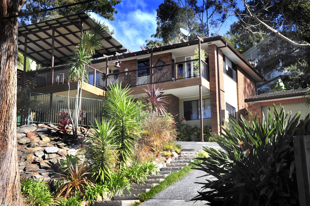 3 Clements Drive, Avoca Beach, NSW, 2251, Avoca Beach - Thumbnail 2