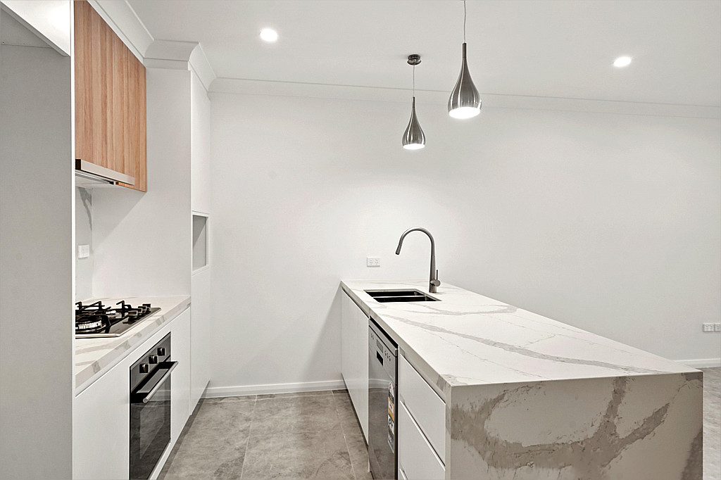 505/10 Fielder Street, West Gosford, NSW, 2250, West Gosford - Thumbnail 2