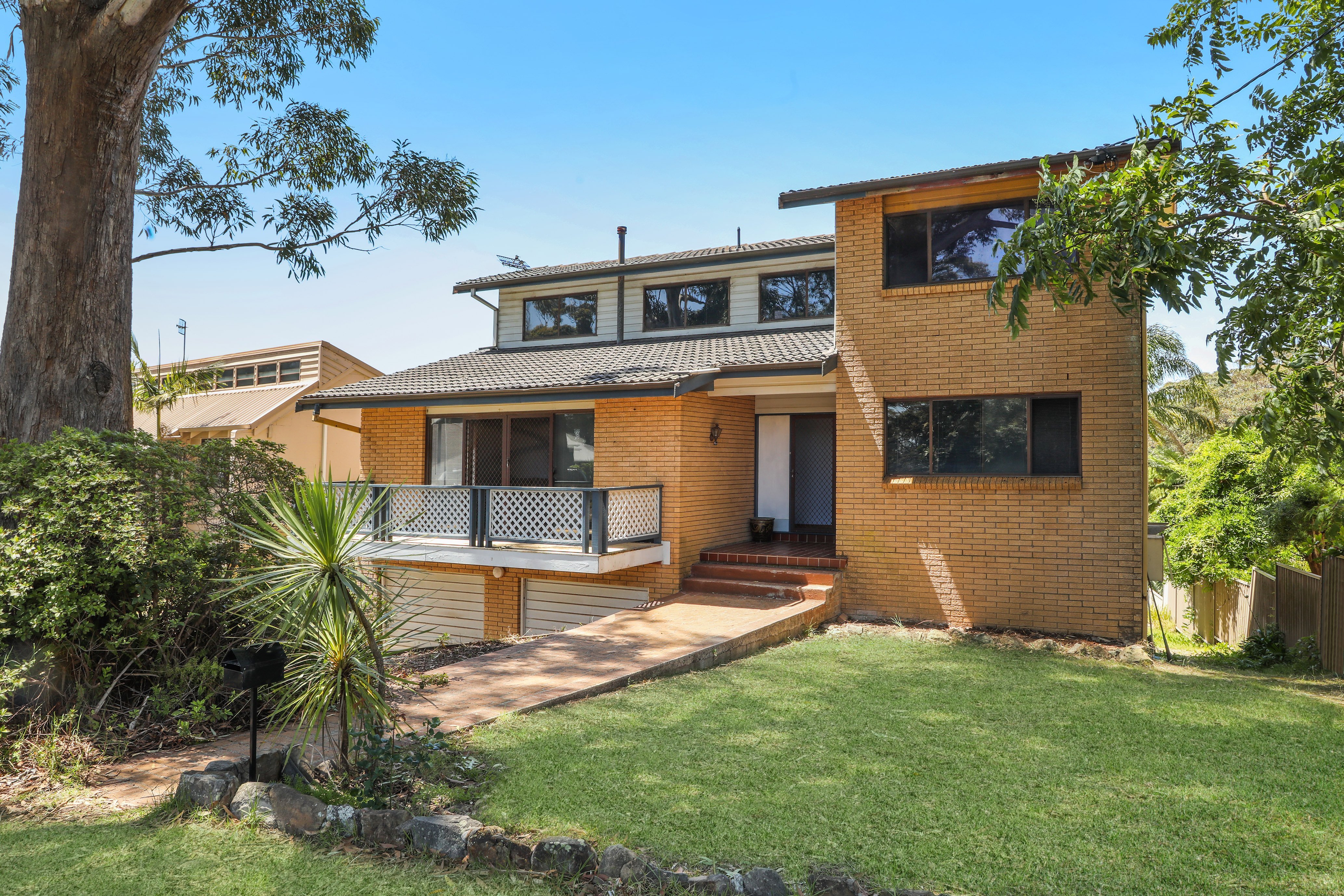 15 Endeavour Drive, Avoca Beach, NSW, 2251, Avoca Beach - Thumbnail 2