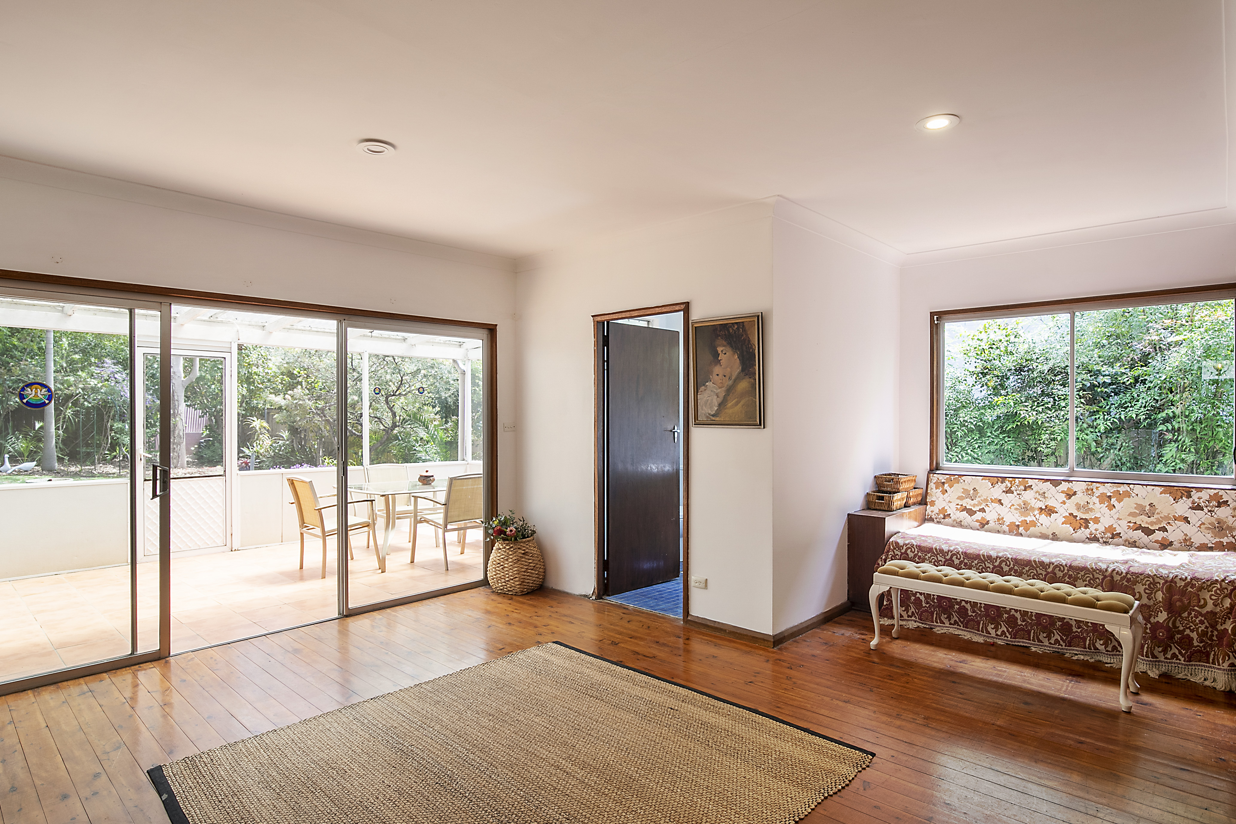 22 Fourth Avenue, Willoughby, NSW, 2068, Willoughby - Thumbnail 4