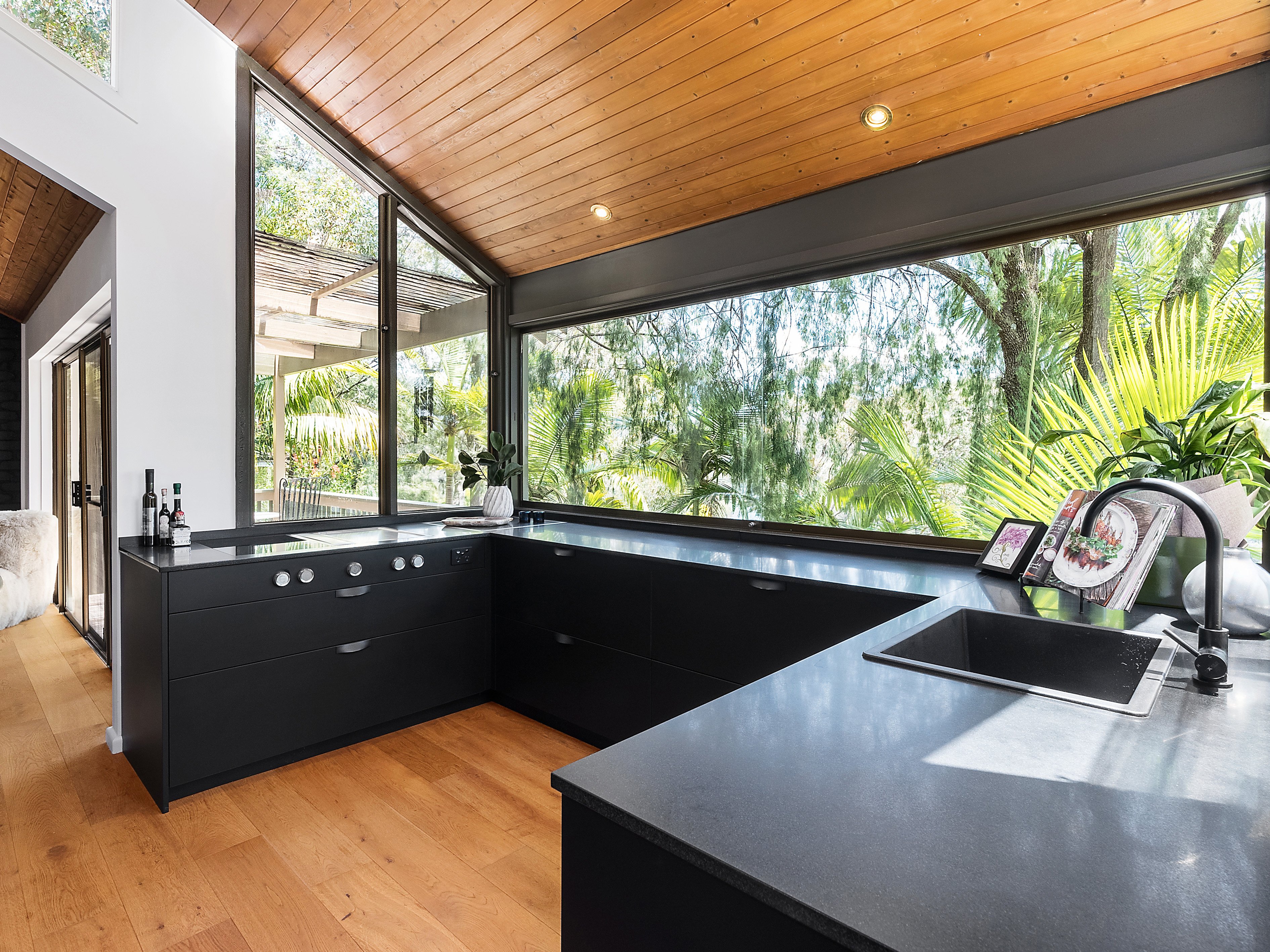 223 McCarrs Creek Road, Church Point, NSW, 2105, Bayview - Thumbnail 5