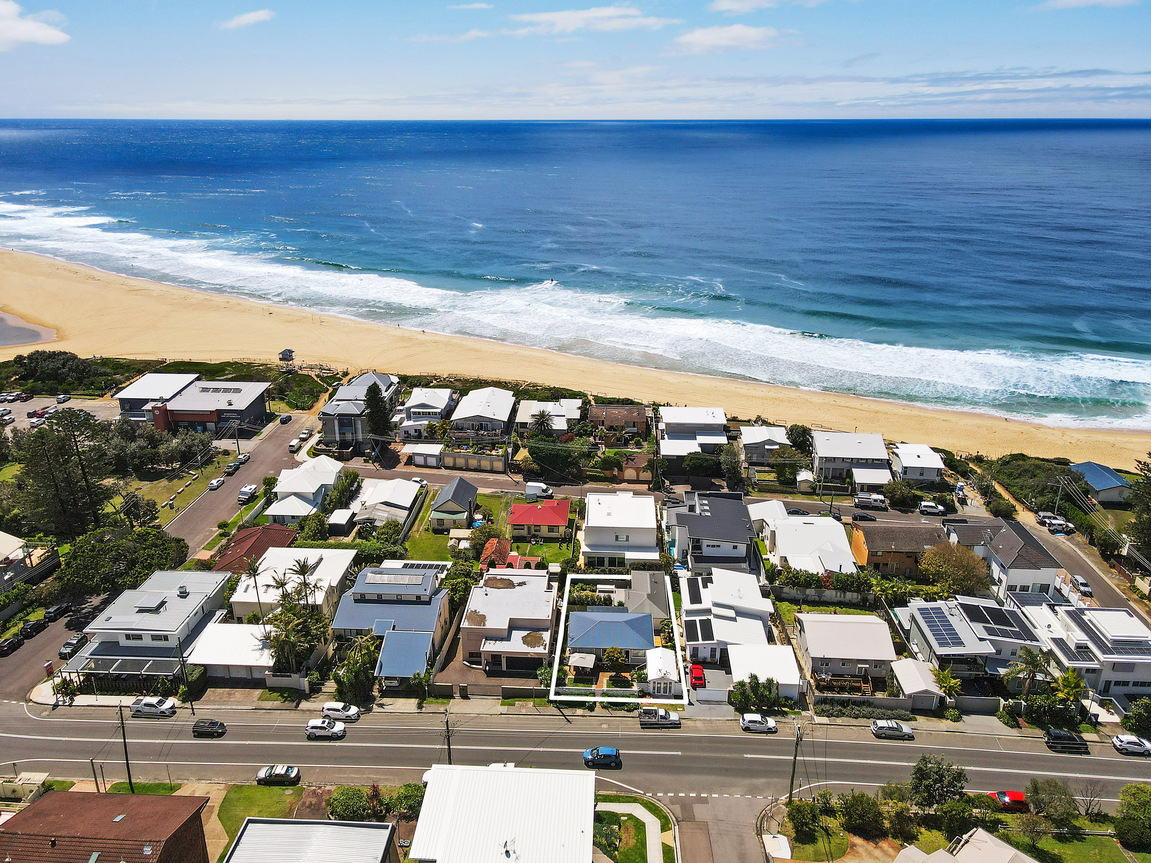 119 Ocean View Drive, Wamberal, NSW, 2260, Wamberal - Thumbnail 2
