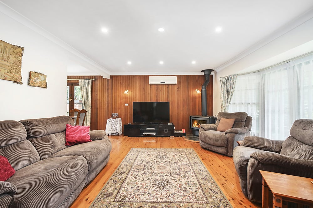 24 Elissa Crescent, Wyoming, NSW, 2250, Wyoming - Thumbnail 4
