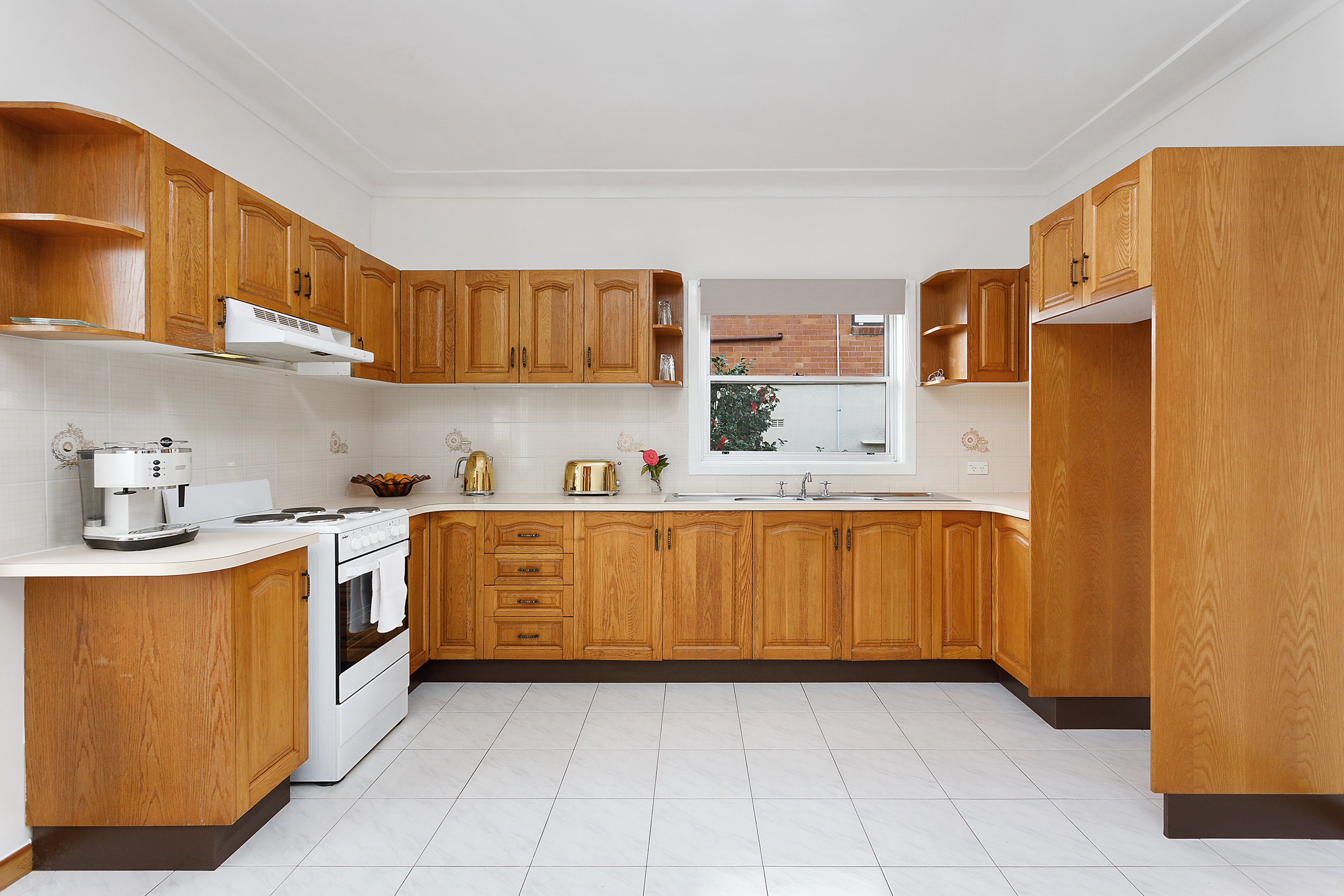 73 Robertson Street, Port Kembla, NSW, 2505, Port Kembla - Thumbnail 2