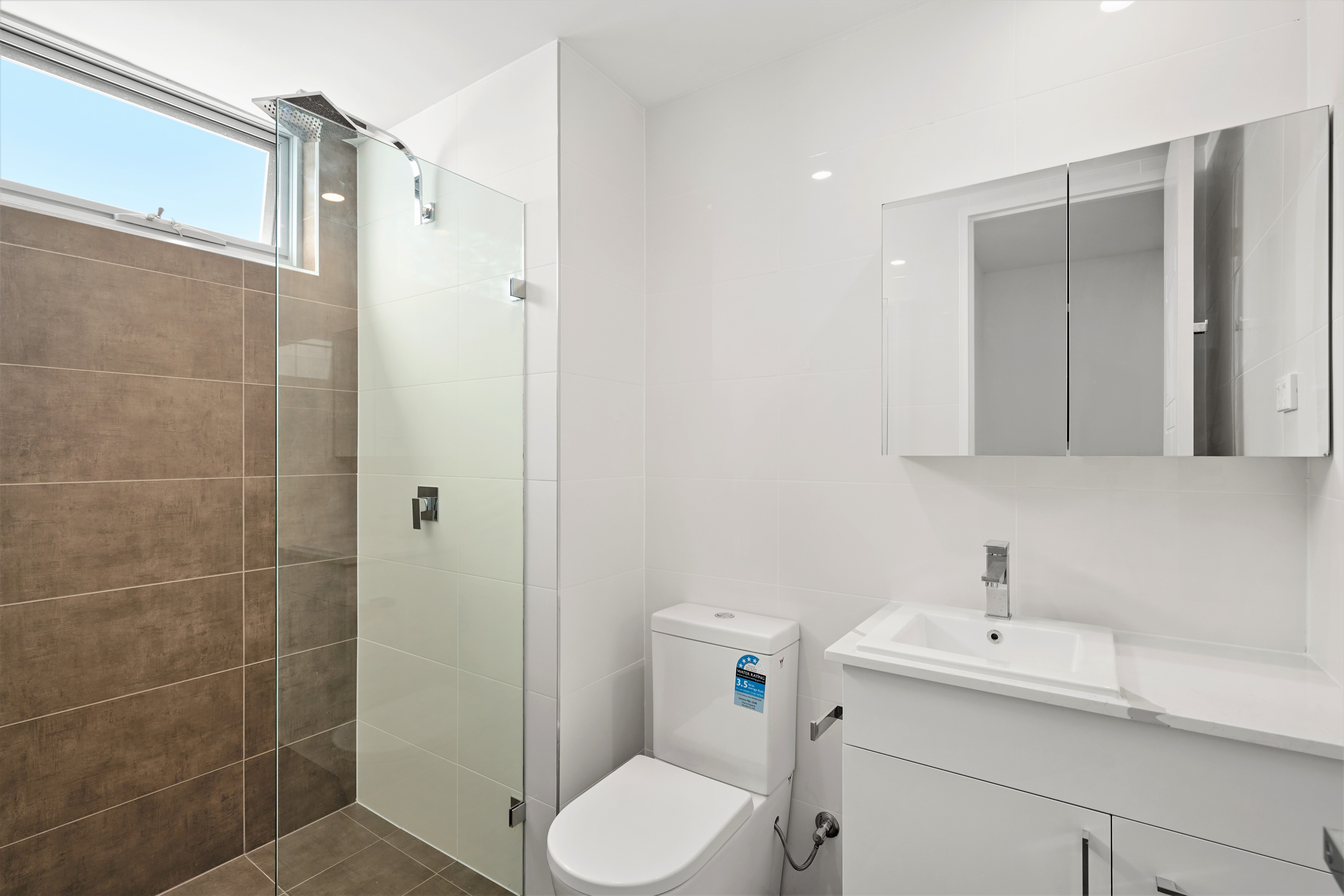 412/10 Fielder Street, West Gosford, NSW, 2250, West Gosford - Thumbnail 3