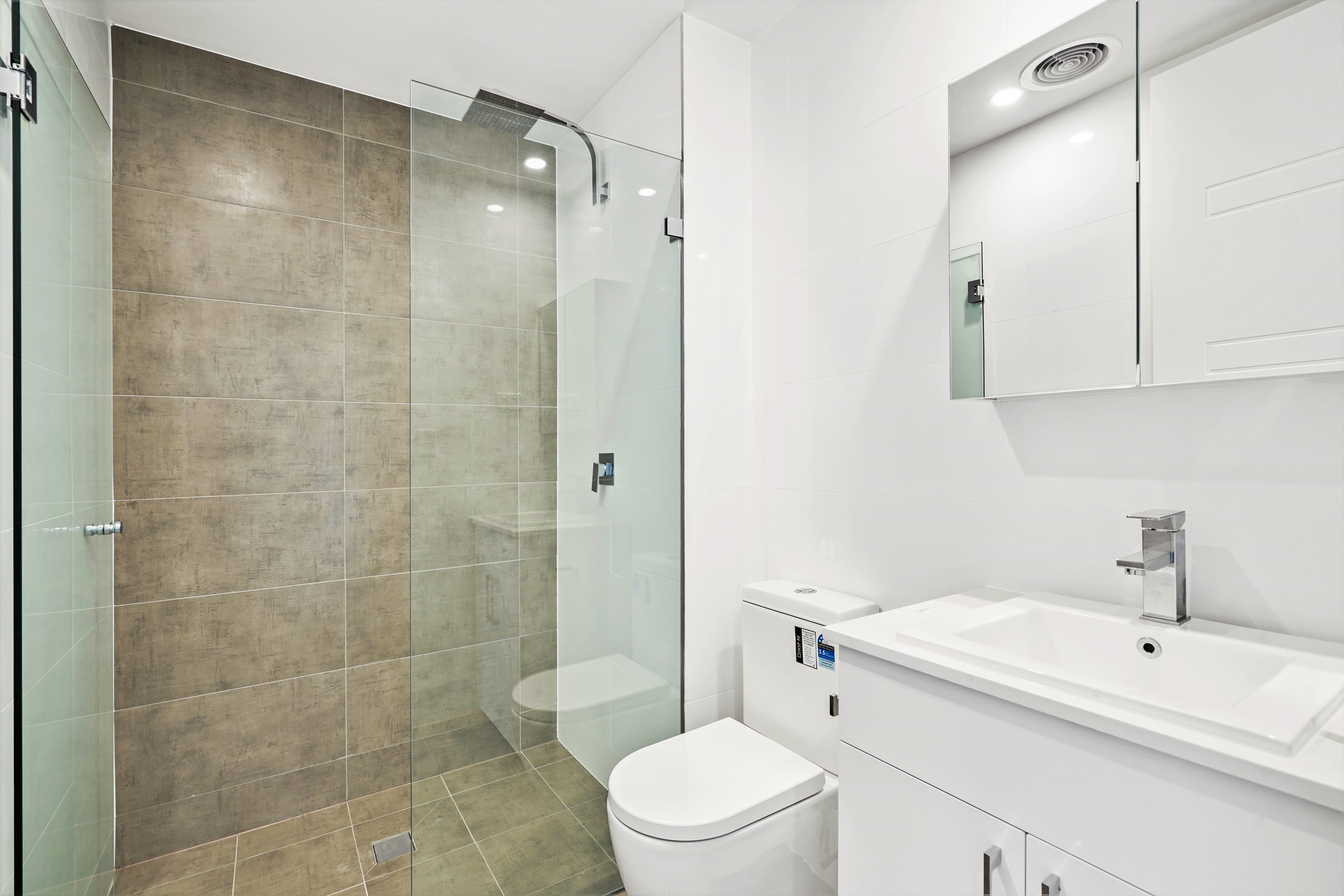 606/10 Fielder Street, West Gosford, NSW, 2250, West Gosford - Thumbnail 5
