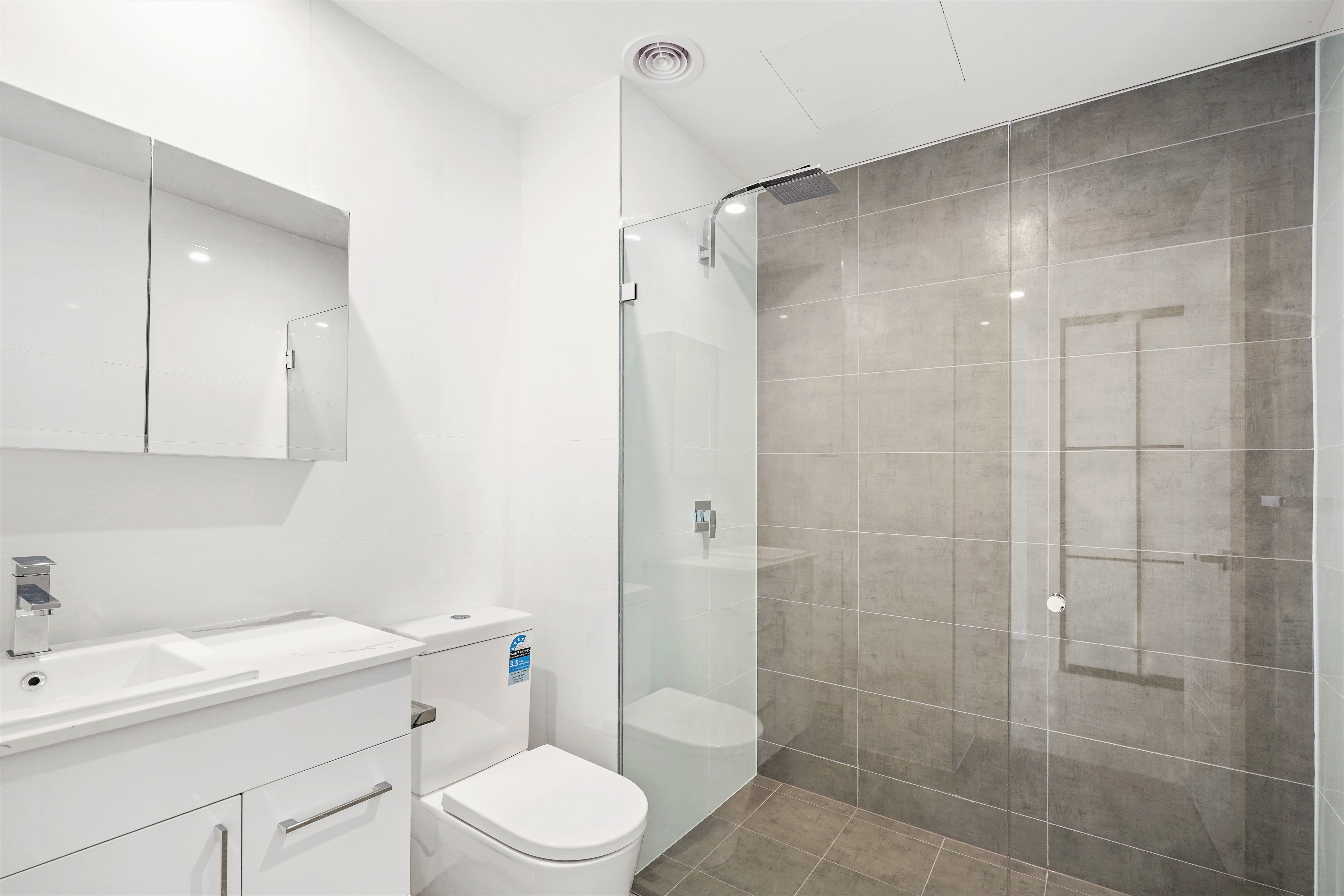 606/10 Fielder Street, West Gosford, NSW, 2250, West Gosford - Thumbnail 6
