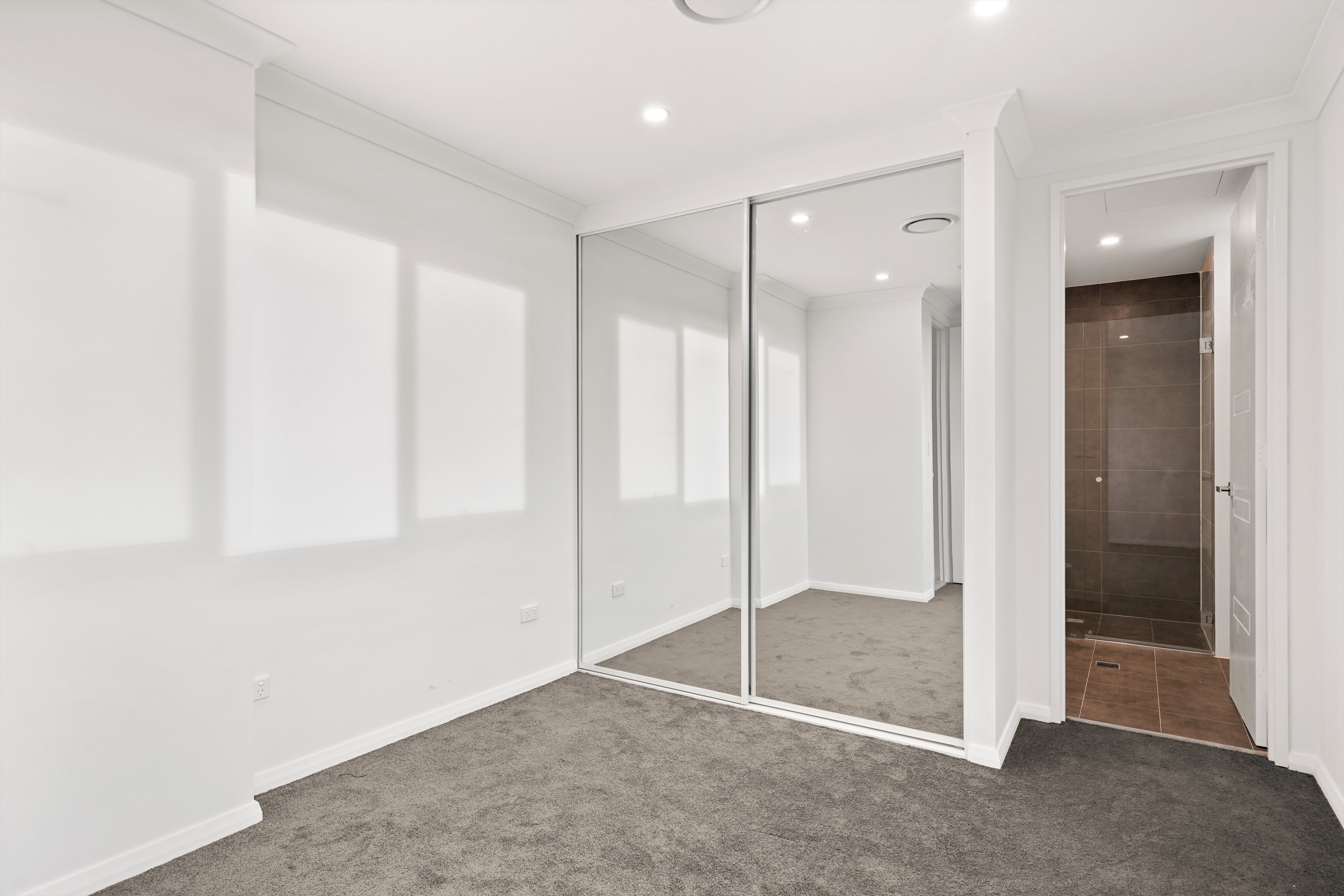 301/10-14 Fielder Street, West Gosford, NSW, 2250, West Gosford - Thumbnail 3