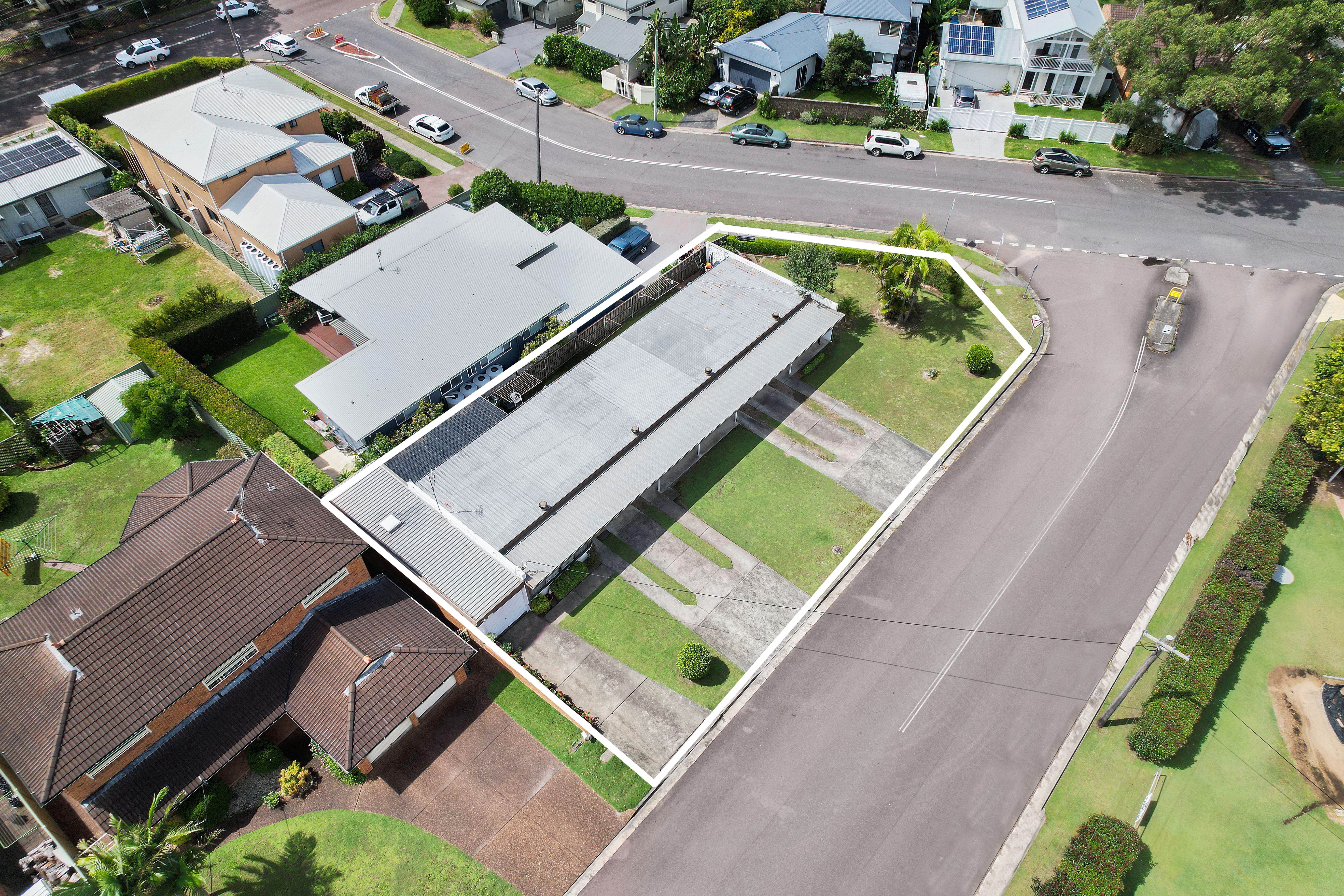 3 Bias Avenue, Bateau Bay, NSW, 2261, Bateau Bay - Thumbnail 2