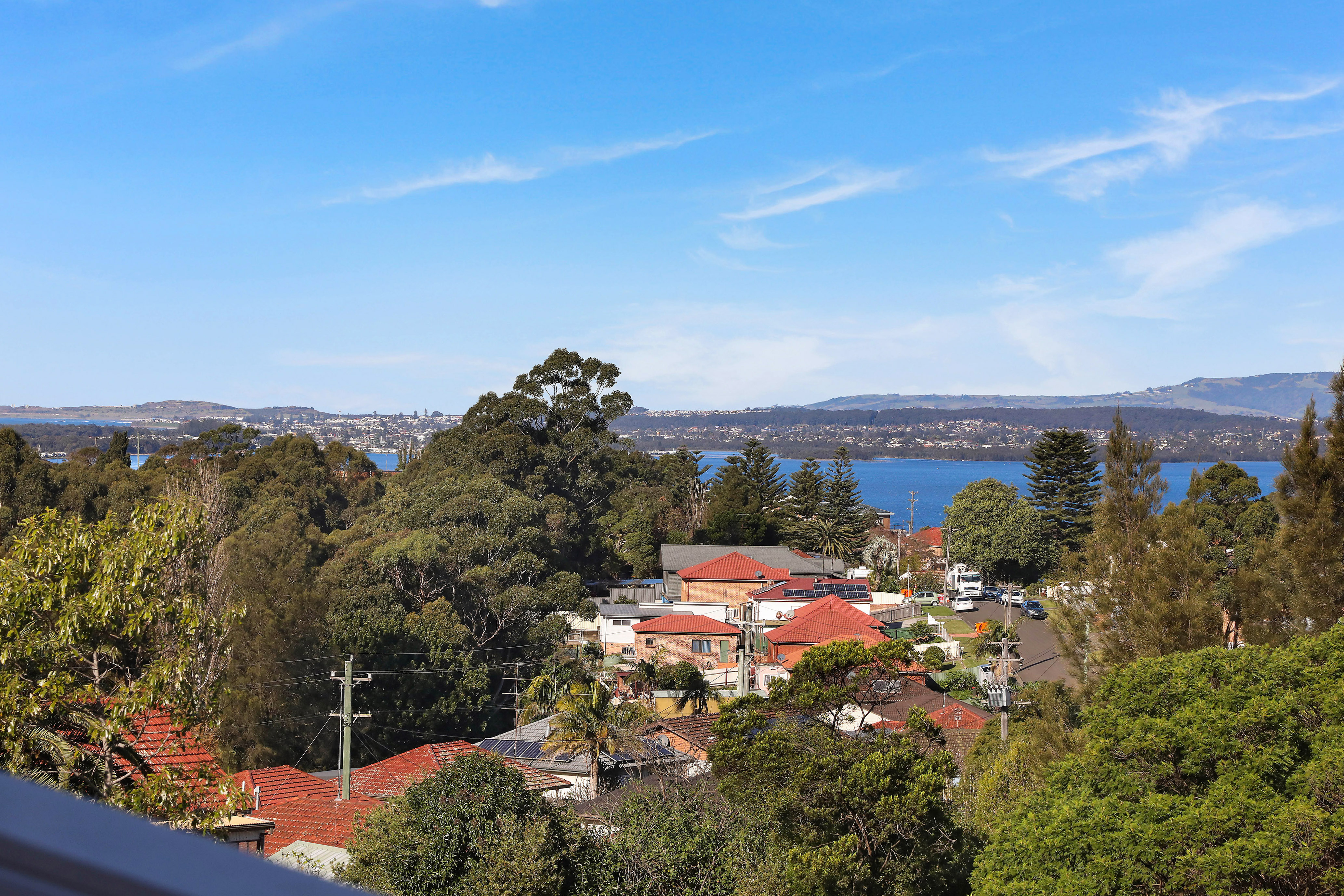 2/19 Backhouse Road, Lake Heights, NSW, 2502, Lake Heights - Thumbnail 2