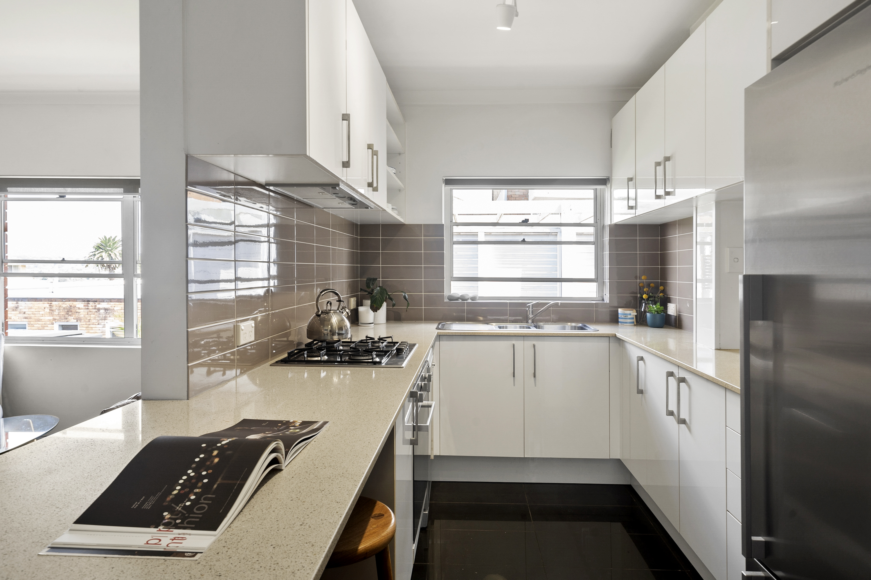 9/81 Queenscliff Road, Queenscliff, NSW, 2096, Queenscliff - Thumbnail 5