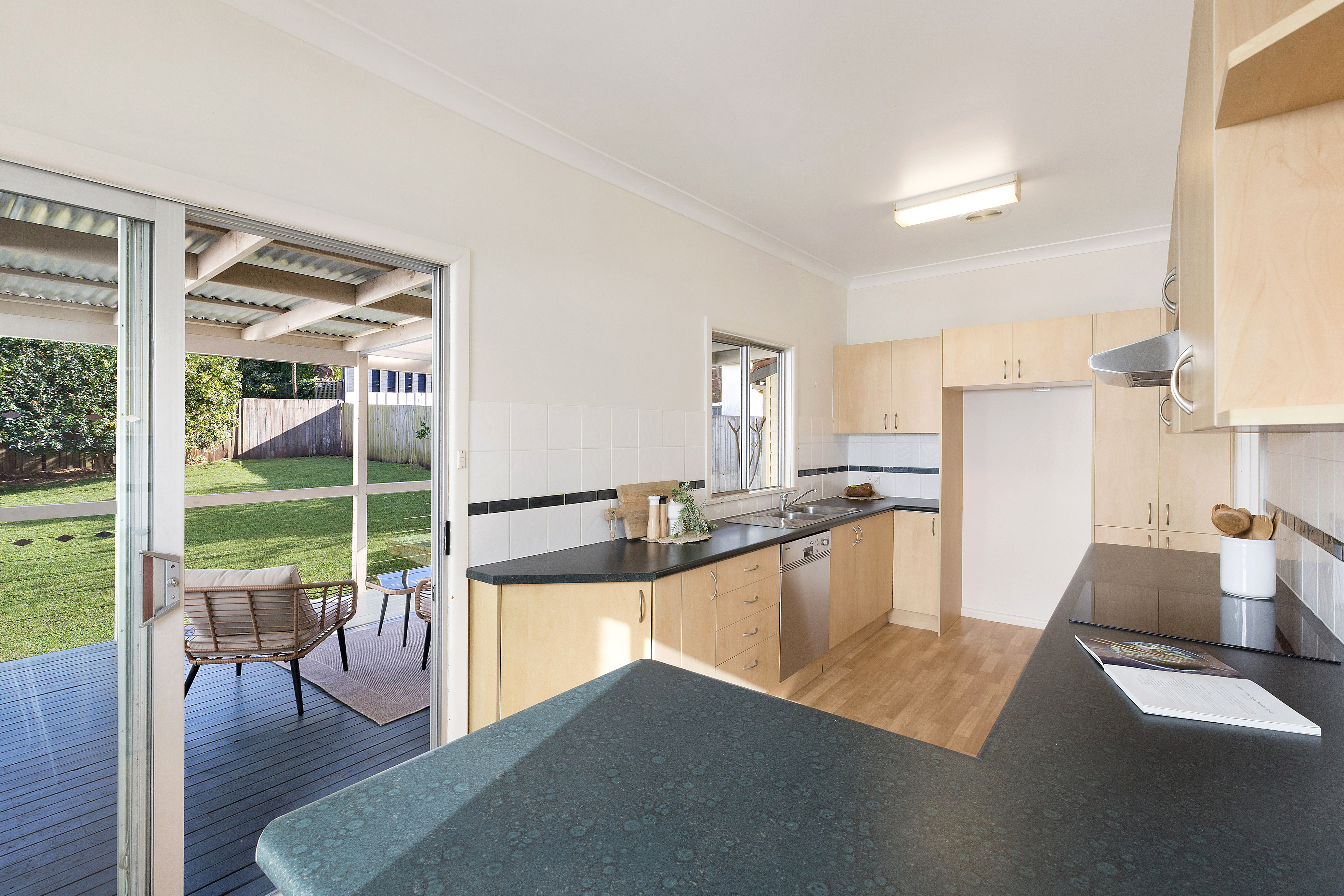 43 Burchmore Road, Manly Vale, NSW, 2093, Manly Vale - Thumbnail 3