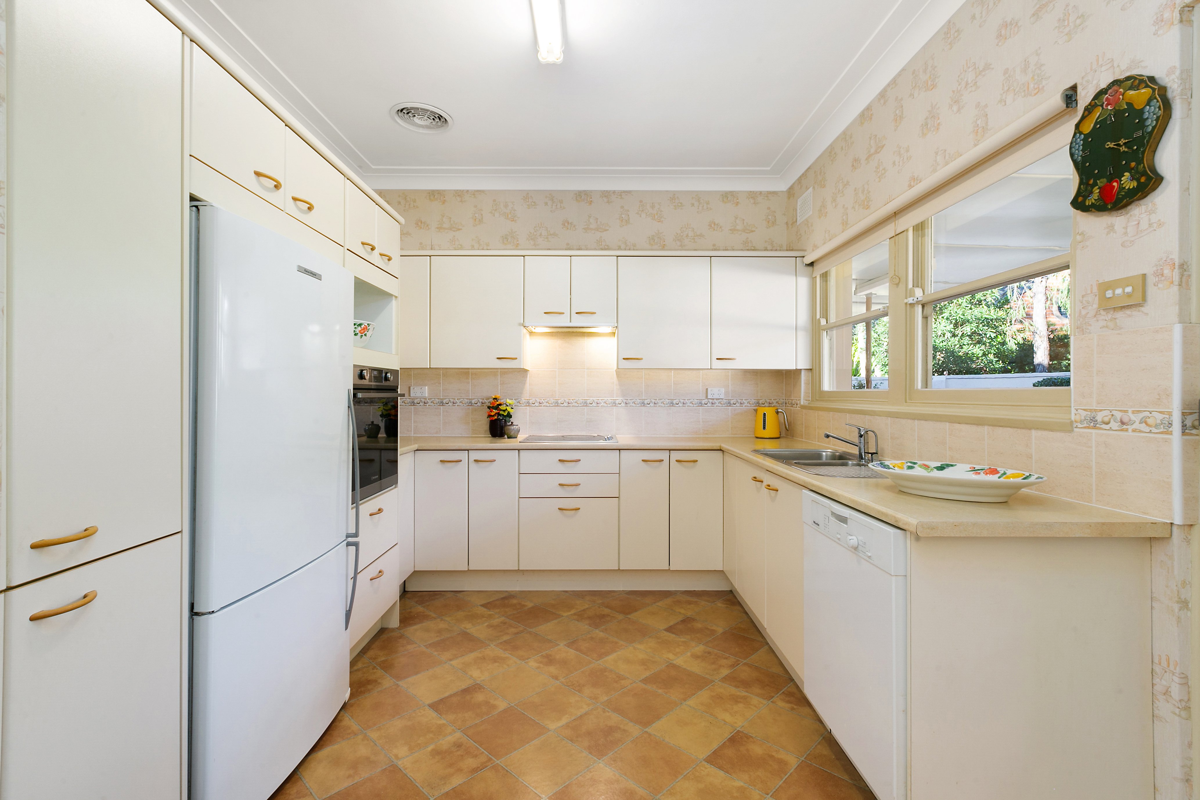2-4 Canoon Road, Turramurra, NSW, 2074, South Turramurra - Thumbnail 3