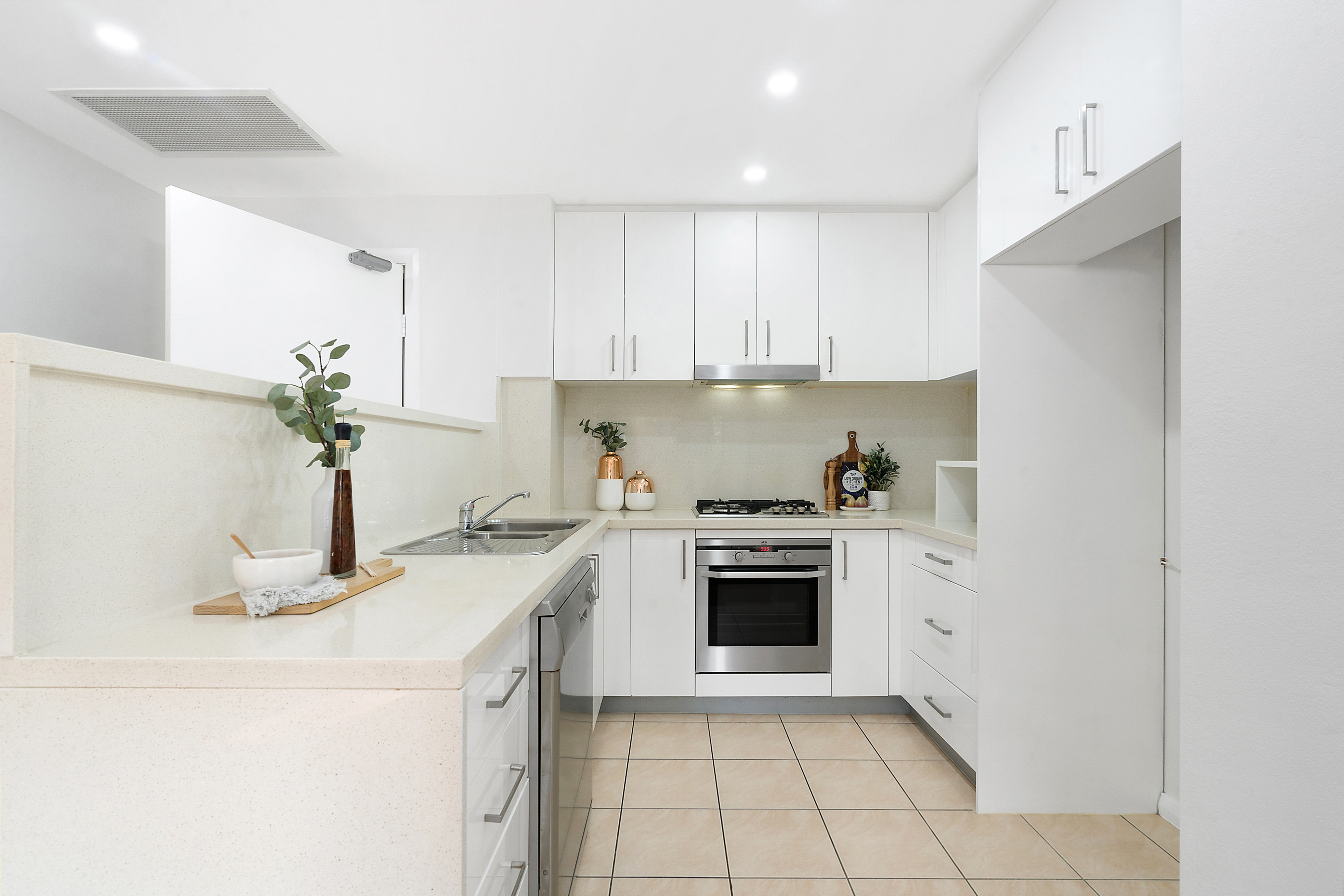 12/1-3 Eulbertie Avenue, Warrawee, NSW, 2074, Warrawee - Thumbnail 3