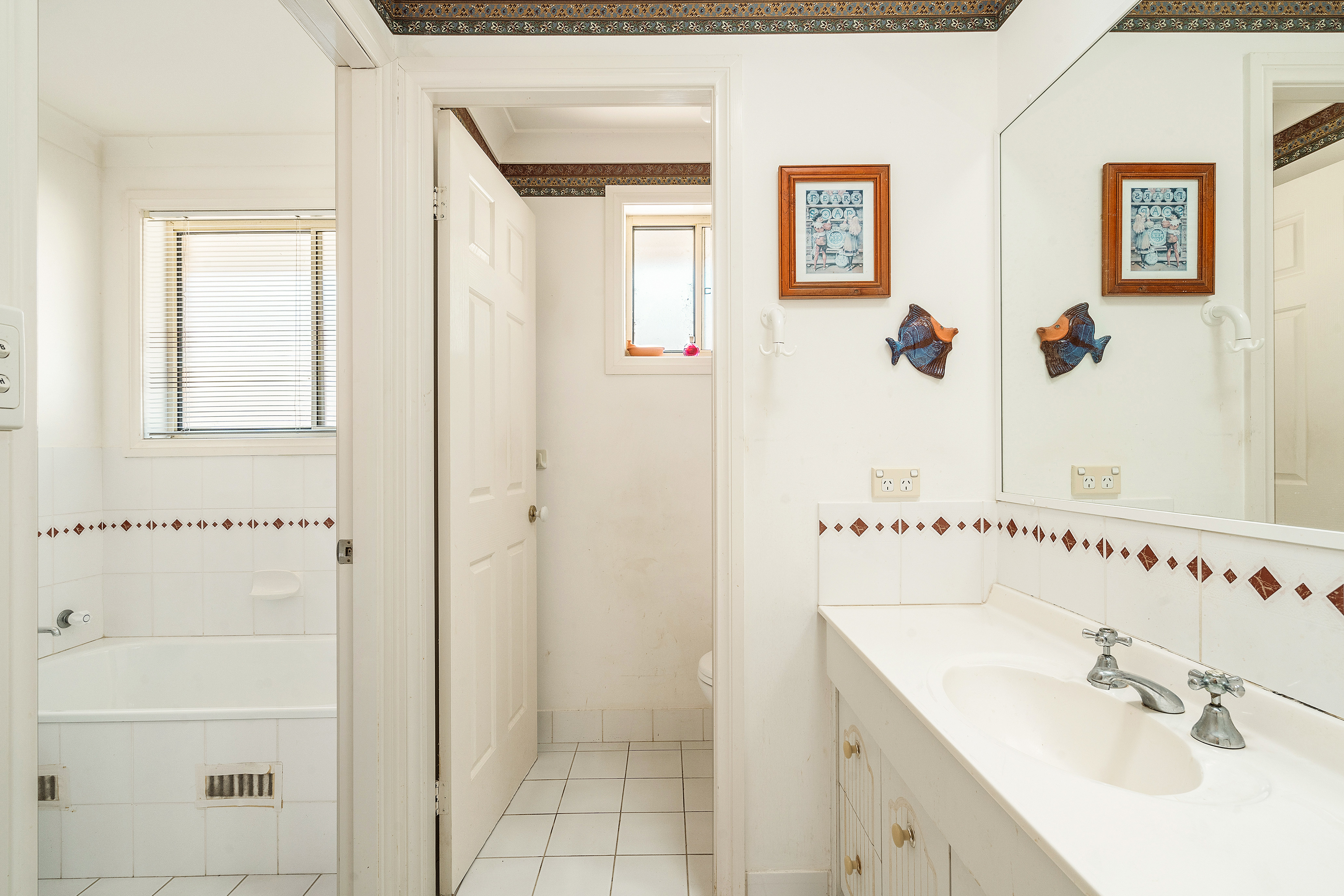 1/21 Charles Kay Drive, Terrigal, NSW, 2260, Terrigal - Thumbnail 7