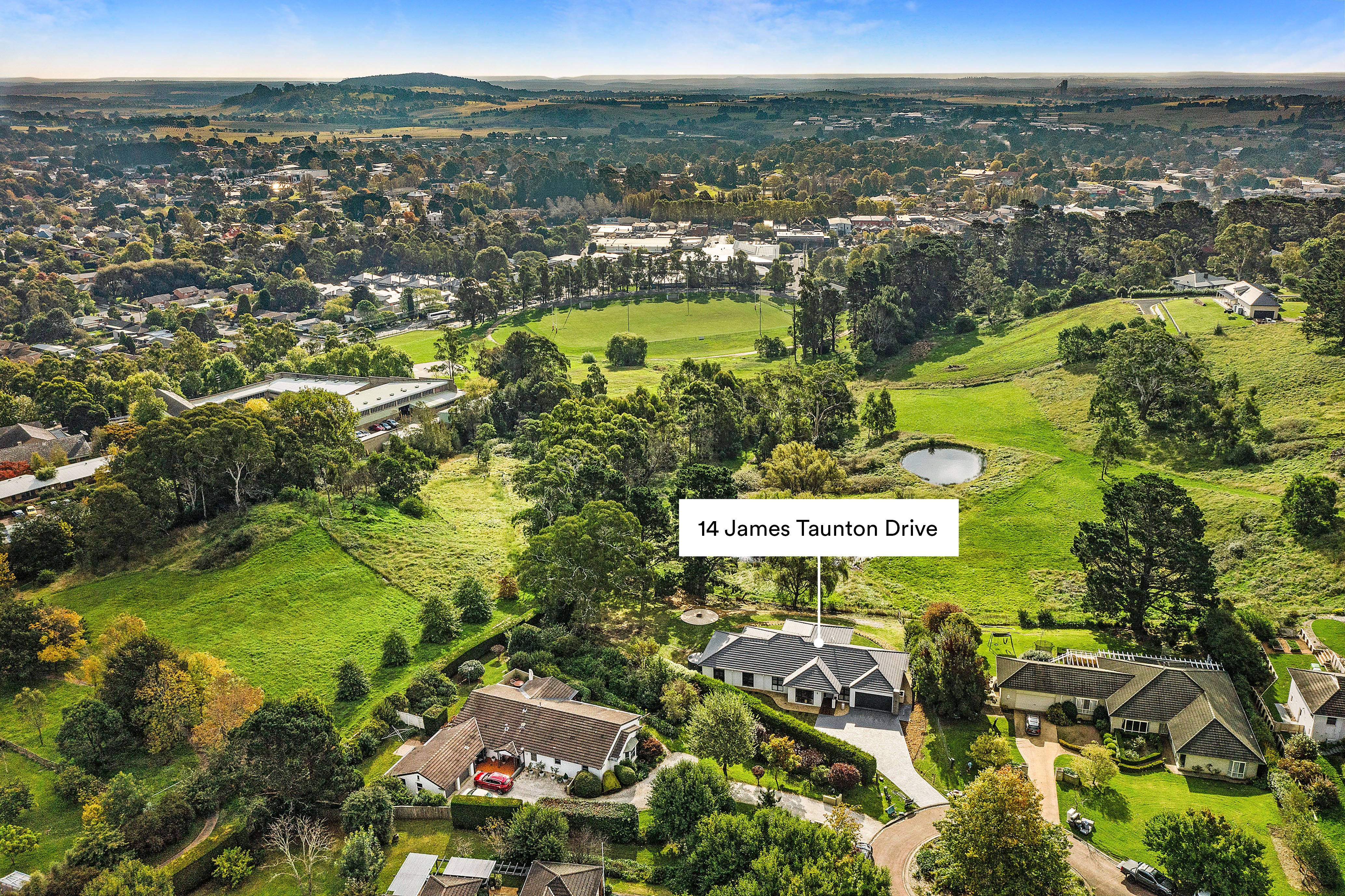 14 James Taunton Drive, Moss Vale, NSW, 2577, Moss Vale - Thumbnail 4