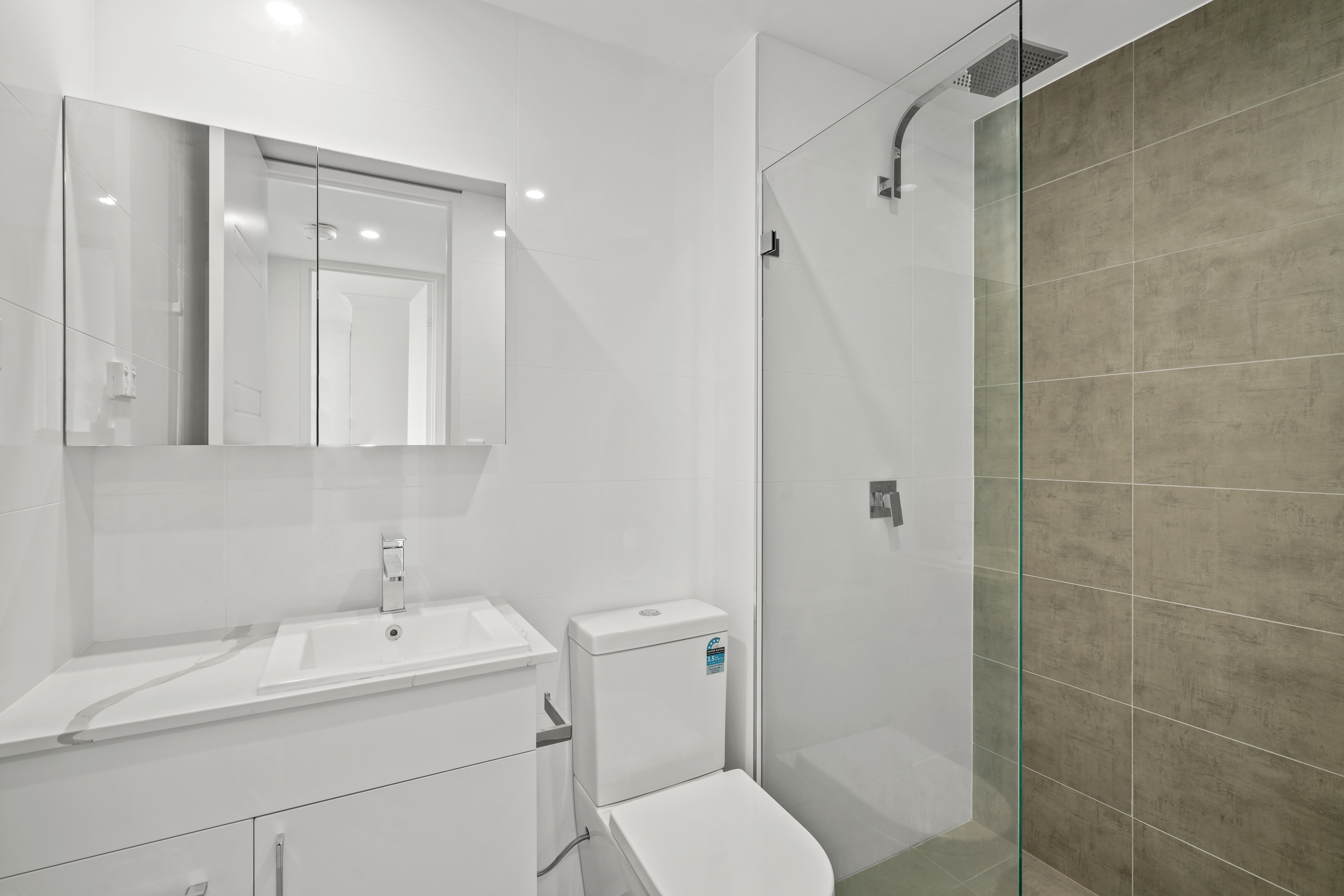 504/10-14 Fielder Street, West Gosford, NSW, 2250, West Gosford - Thumbnail 8