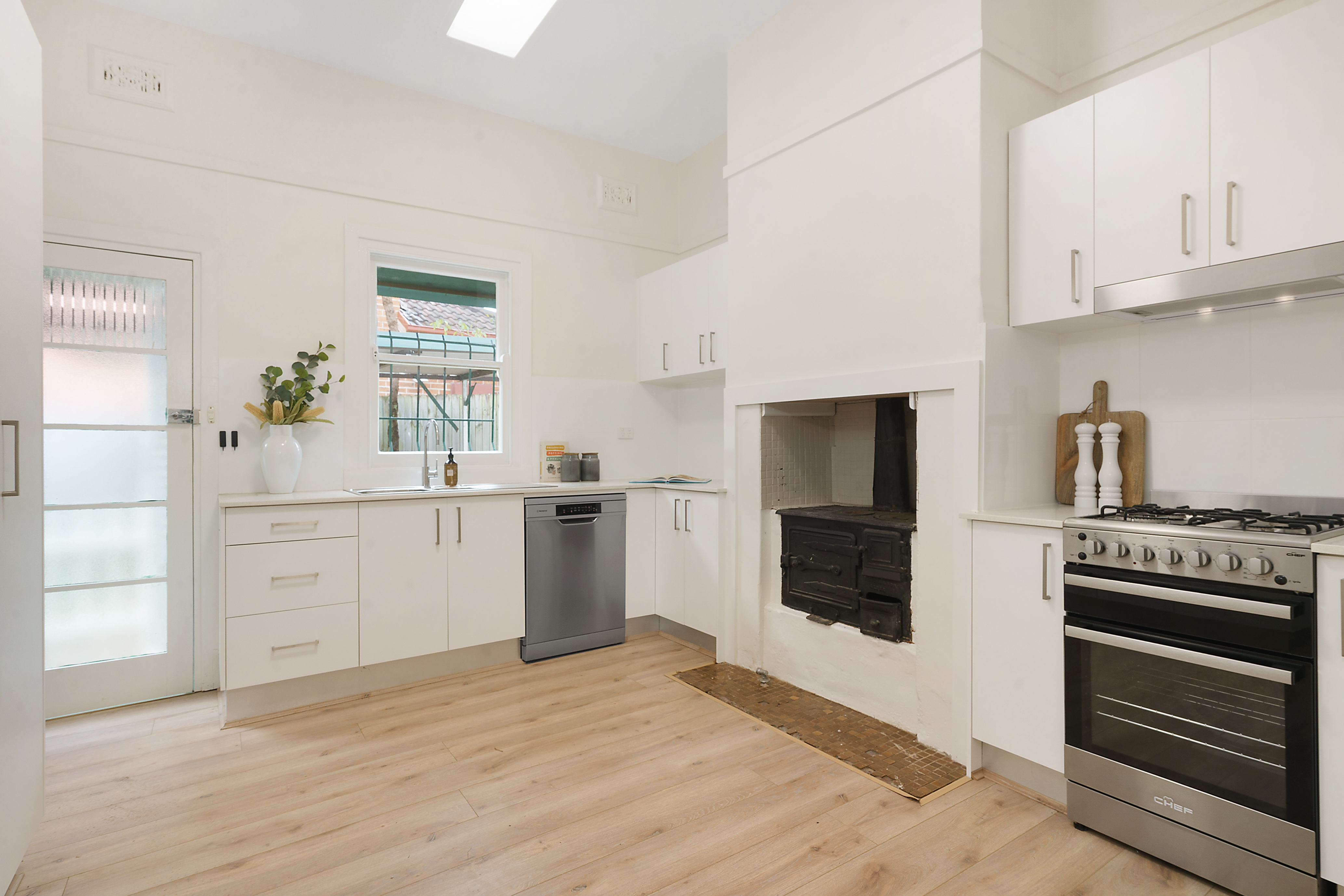 42 High Street, Willoughby, NSW, 2068, Willoughby - Thumbnail 6