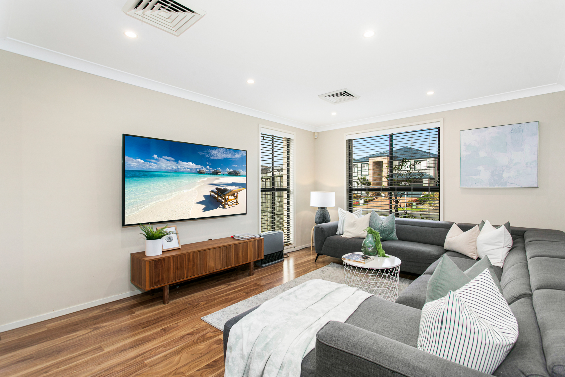 9 Clementine Street, Parklea, NSW, 2768, Parklea - Thumbnail 2