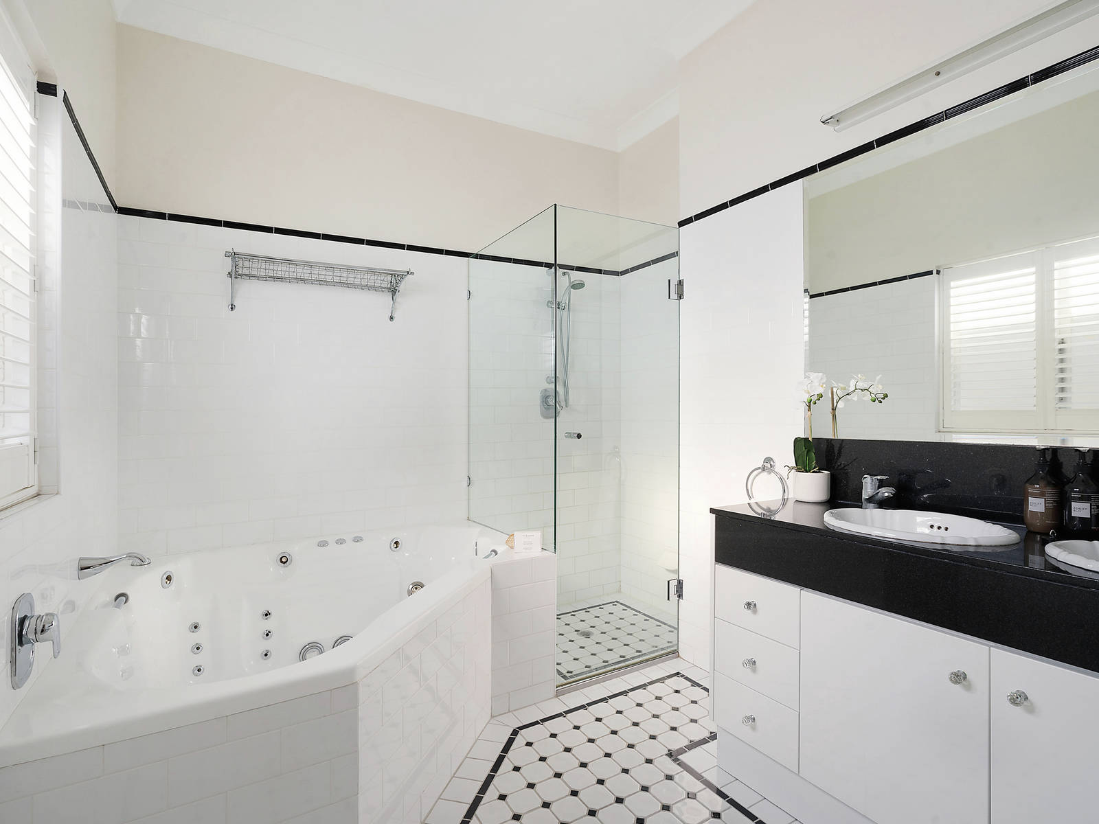 35 Warrane Road, Willoughby, NSW, 2068, North Willoughby - Thumbnail 7