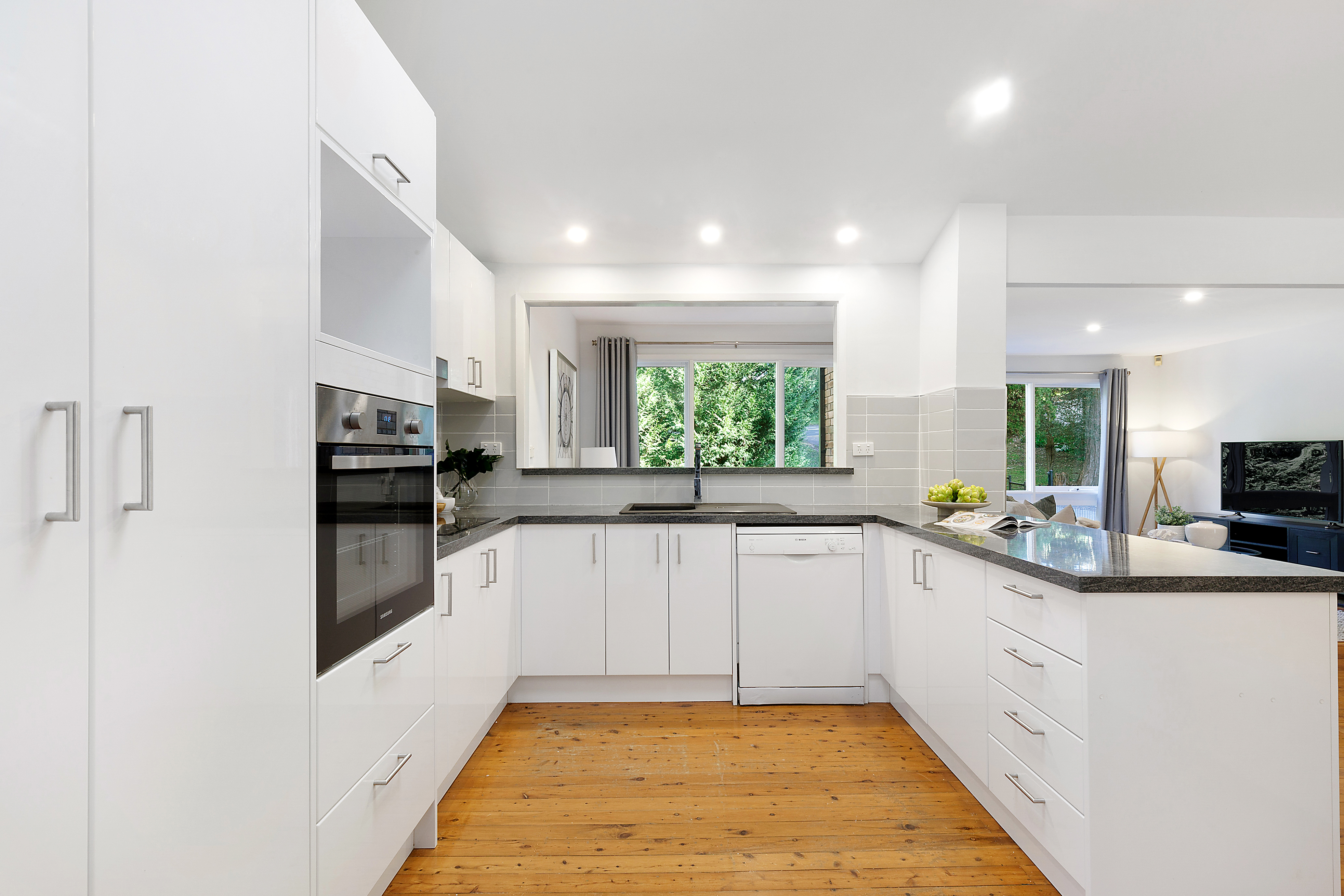 31 The Comenarra Parkway, Thornleigh, NSW, 2120, Thornleigh - Thumbnail 2