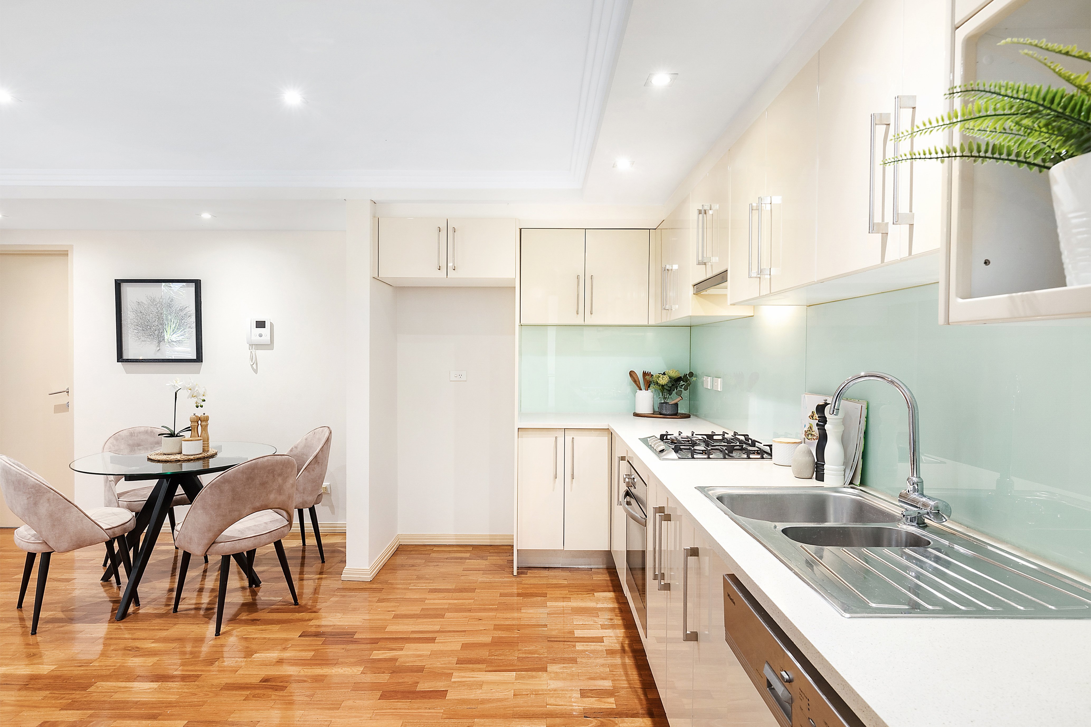 8/77 Stanley Street, Chatswood, NSW, 2067, Chatswood - Thumbnail 2