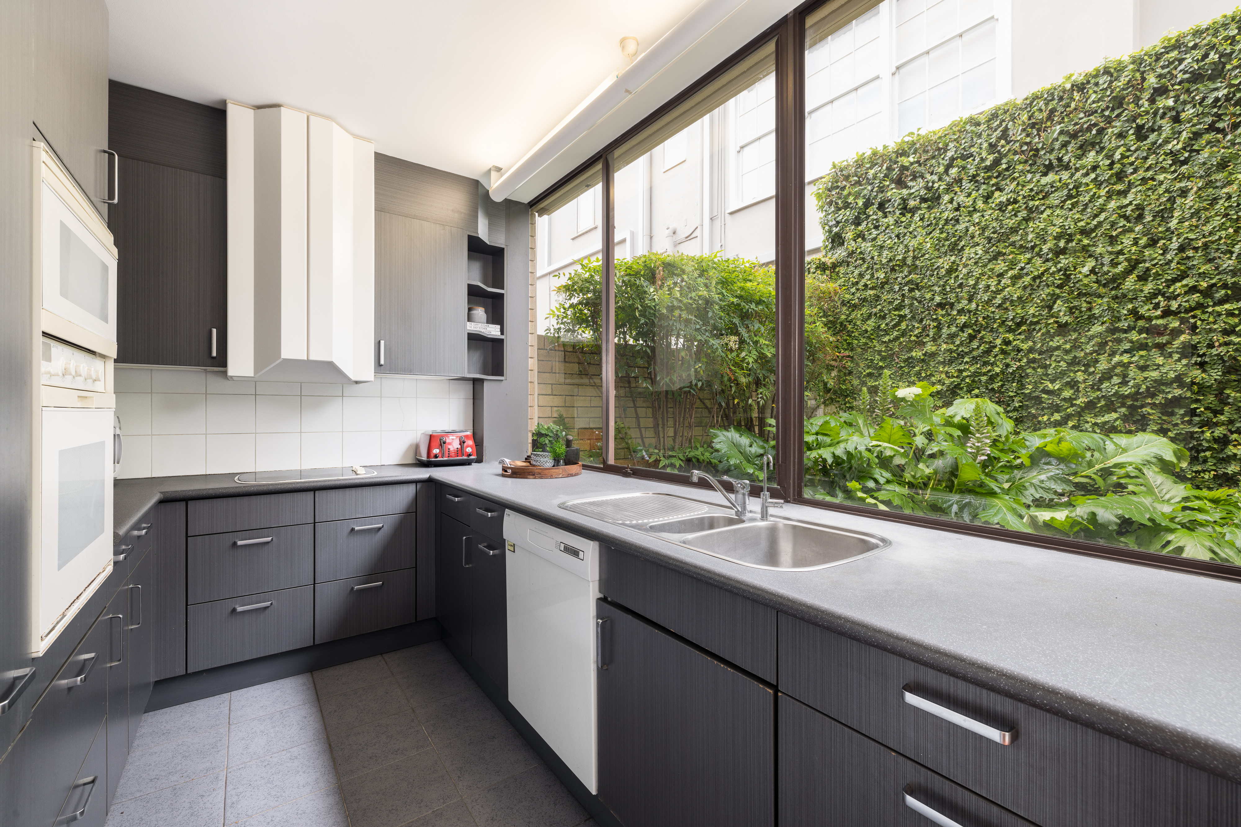 4B Whaling Road, North Sydney, NSW, 2060, North Sydney - Thumbnail 4