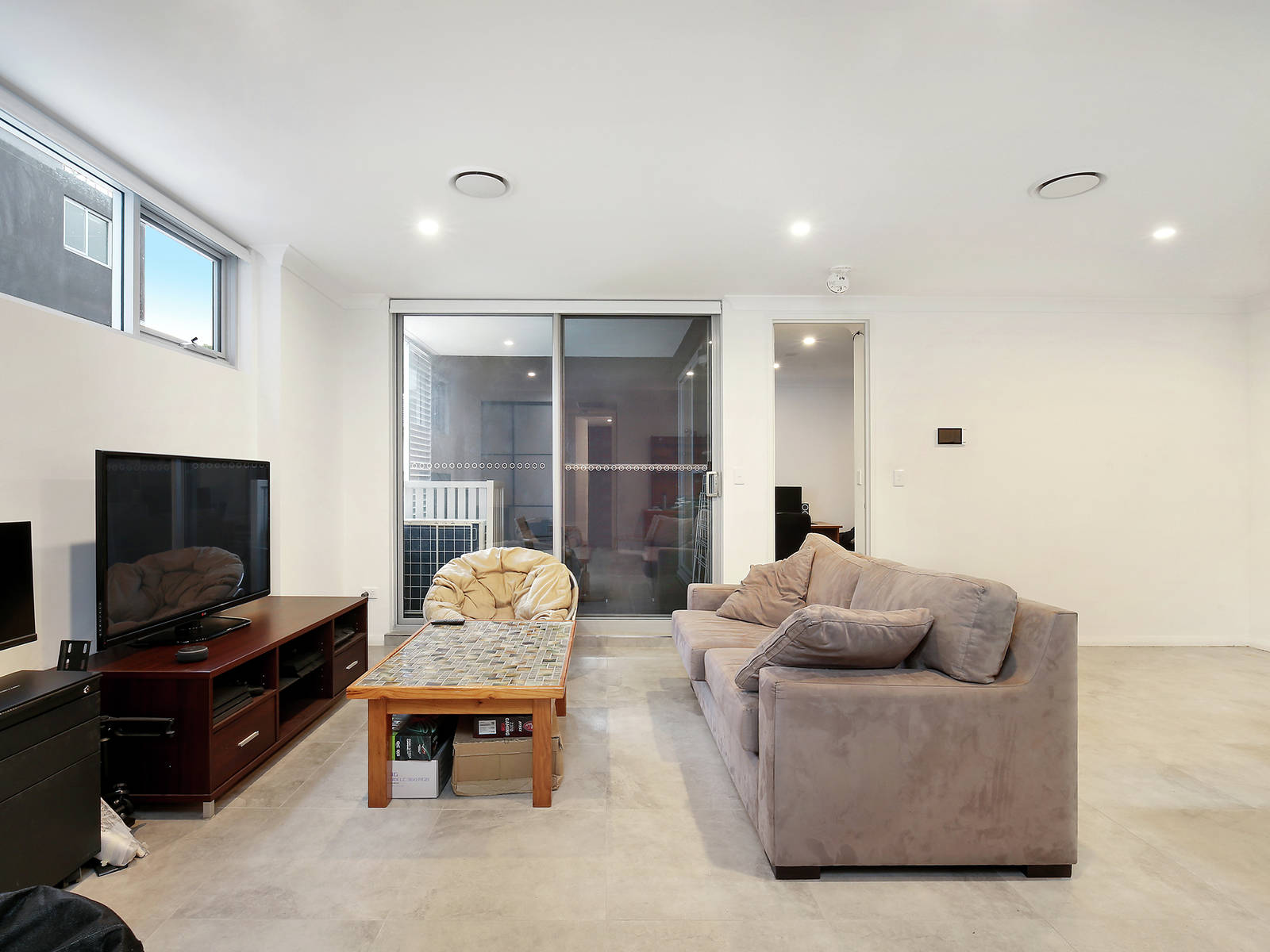 211/10 Fielder Street, West Gosford, NSW, 2250, West Gosford - Thumbnail 6